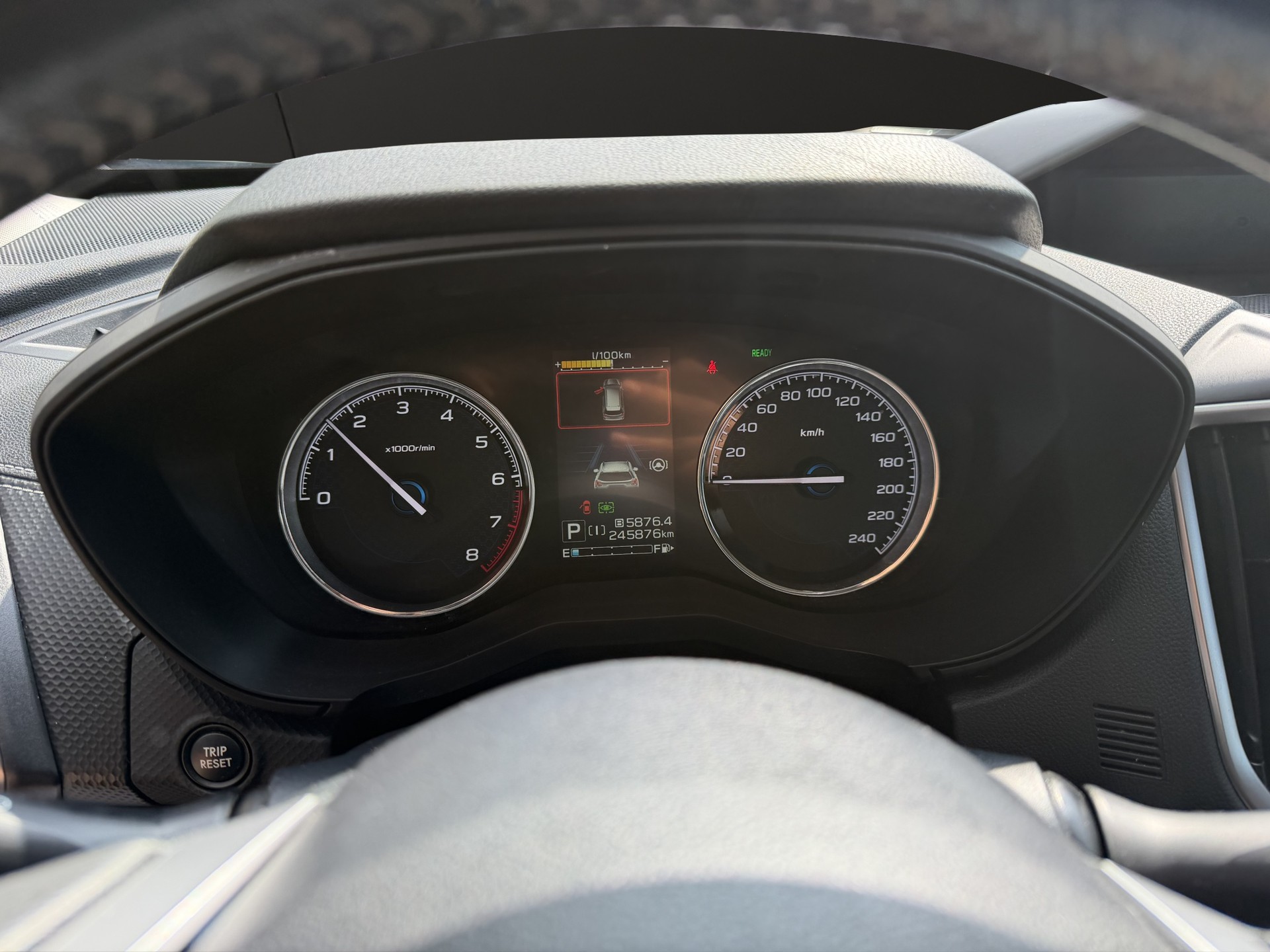 SUBARU Forester 2.0i e-Boxer Swiss Plus Lineartronic-image-10
