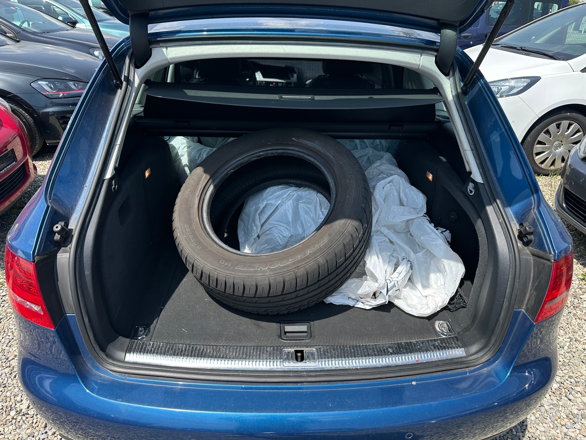 AUDI A4 Avant 2.0 TDI multitronic-image-7