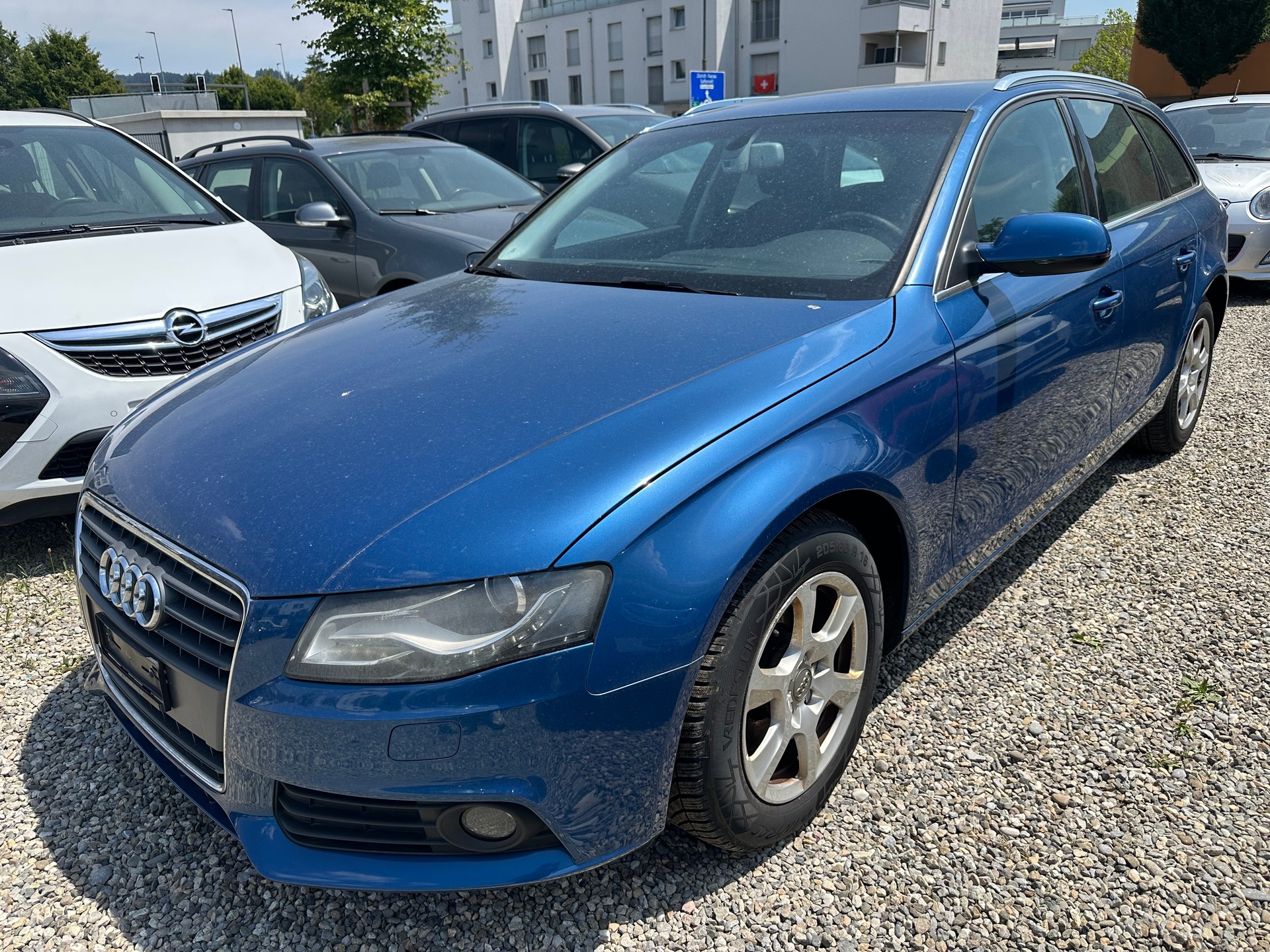 AUDI A4 Avant 2.0 TDI multitronic-image-1