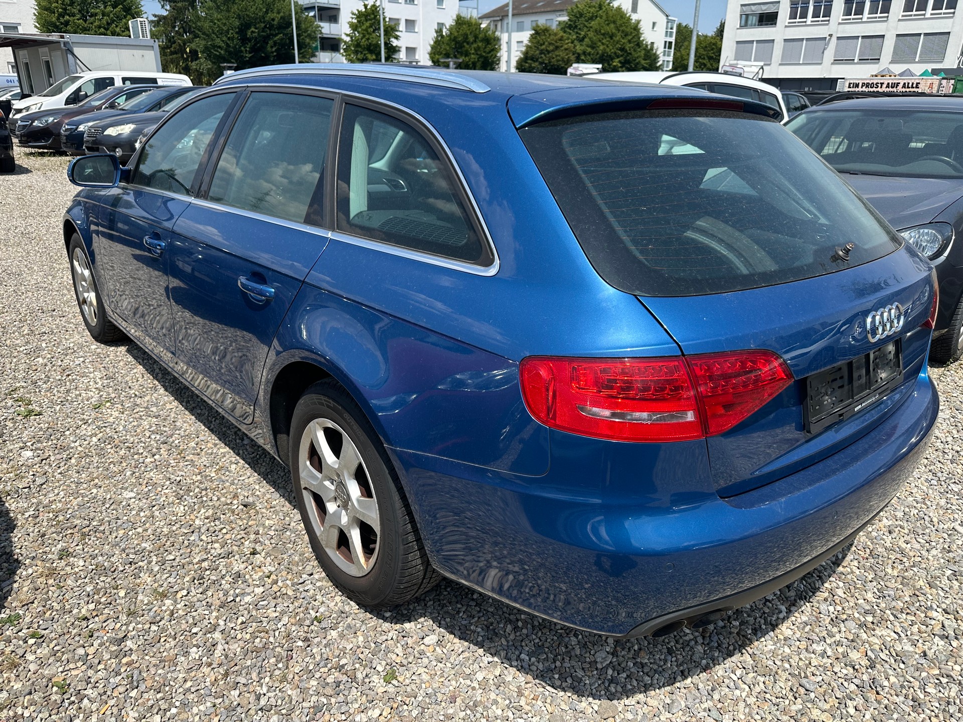 AUDI A4 Avant 2.0 TDI multitronic-image-2