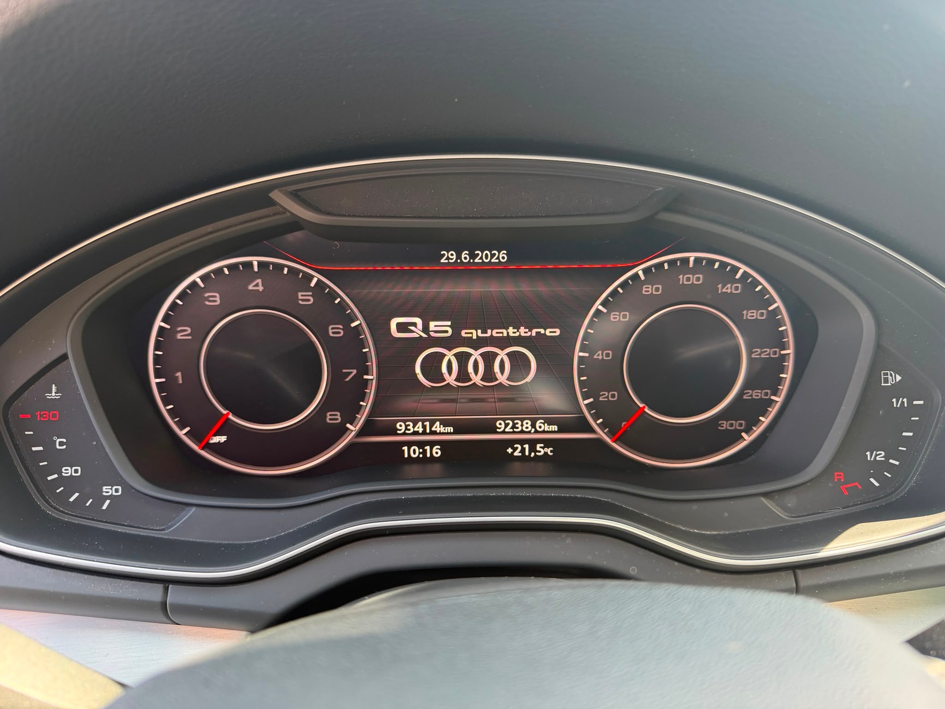 AUDI Q5 2.0 TFSI sport quattro S-tronic-image-14