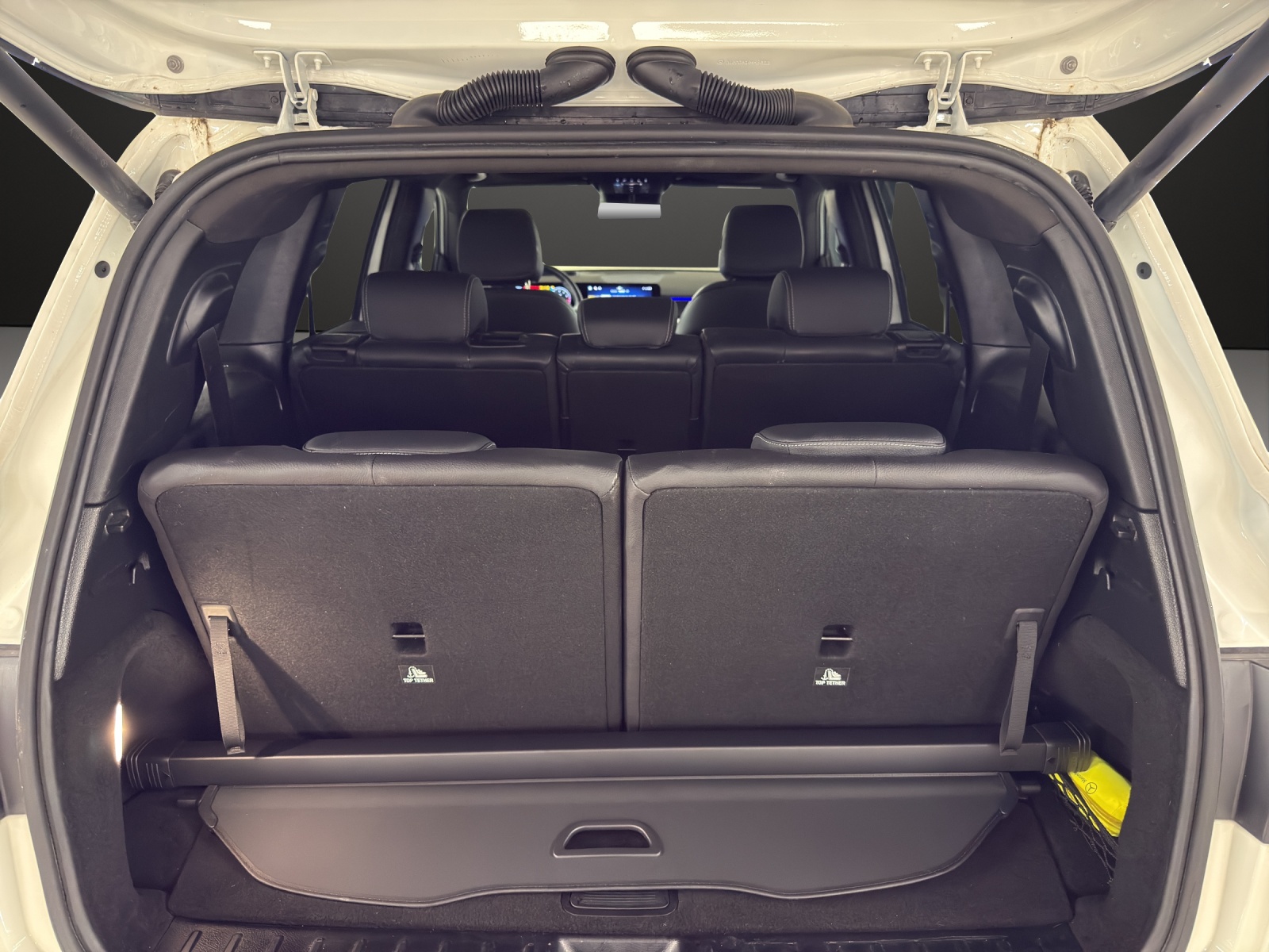 MERCEDES-BENZ GLB 250 4Matic 8G-Tronic-image-16