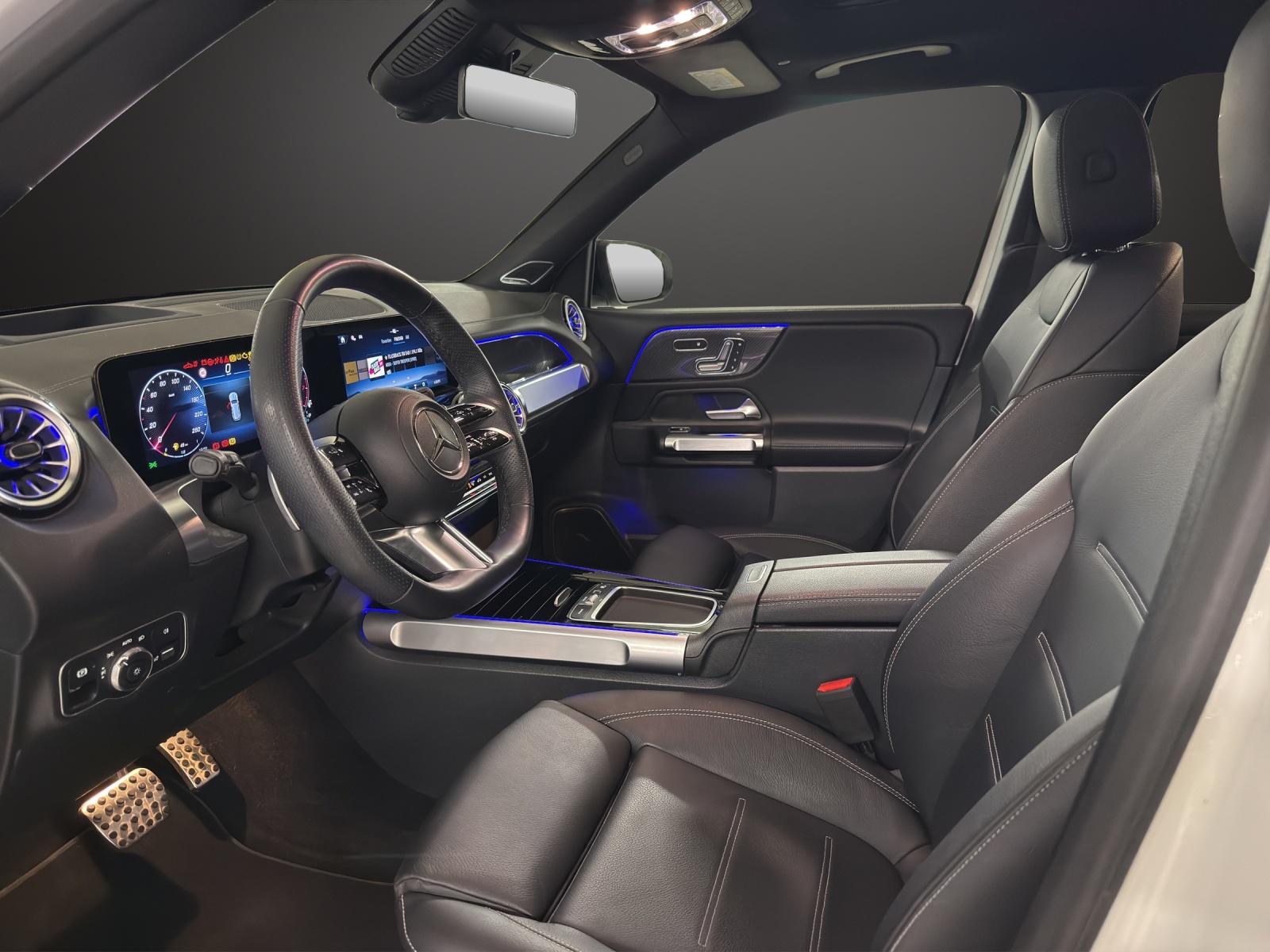 MERCEDES-BENZ GLB 250 4Matic 8G-Tronic-image-9
