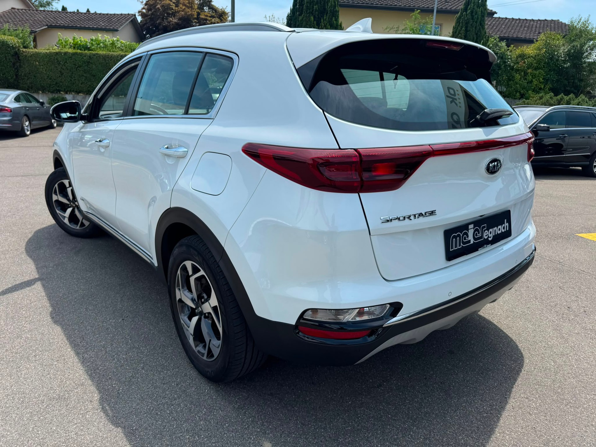 KIA Sportage 1.6 T-GDi 4WD Automat-image-5