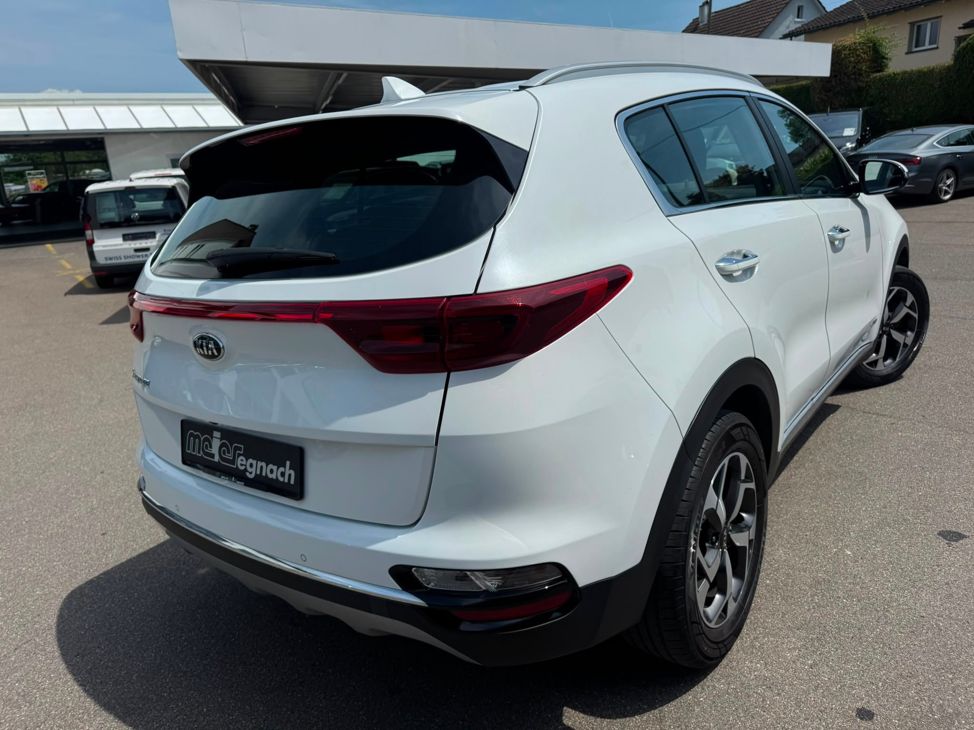 KIA Sportage 1.6 T-GDi 4WD Automat-image-8