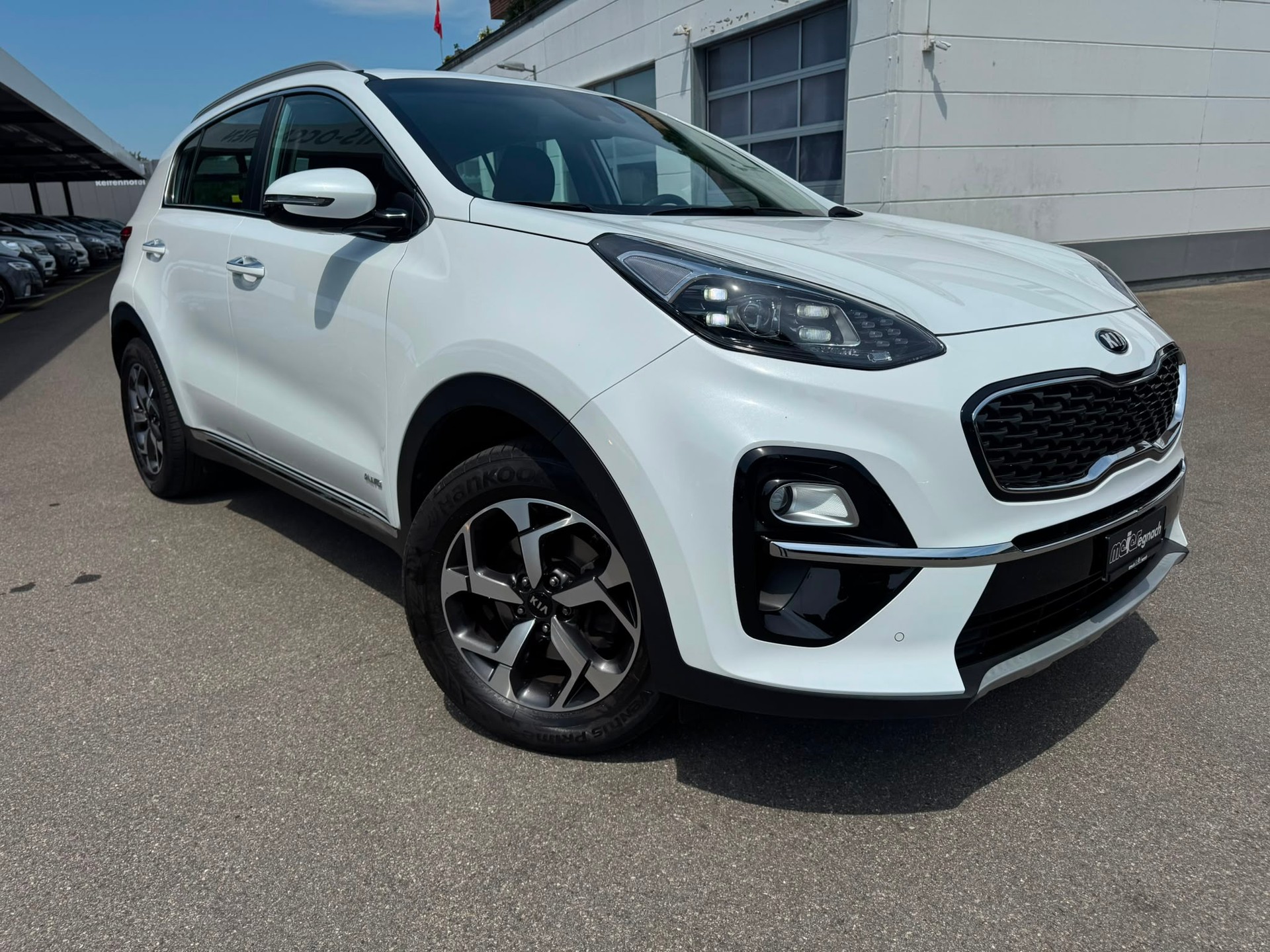 KIA Sportage 1.6 T-GDi 4WD Automat-image-2