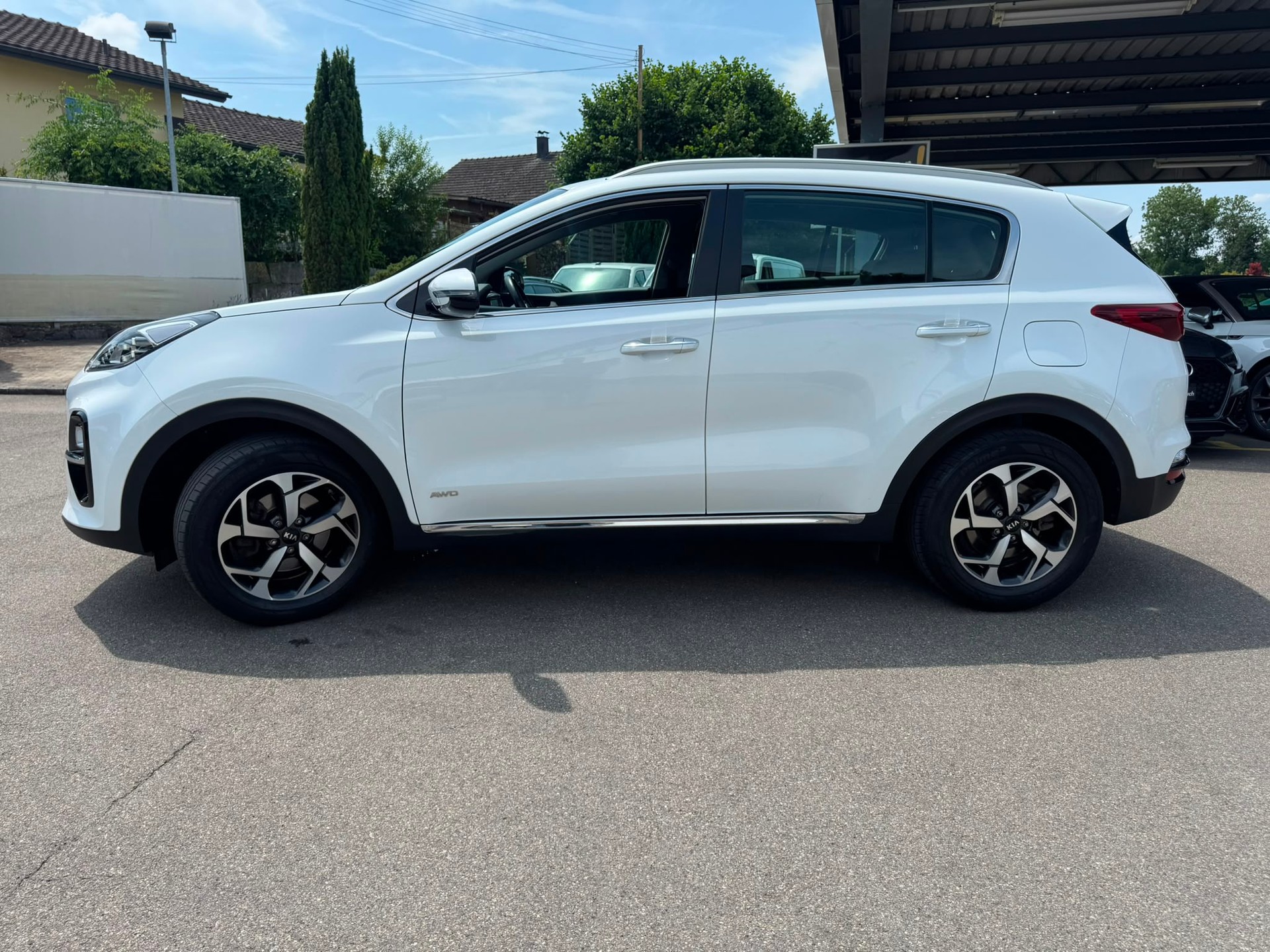KIA Sportage 1.6 T-GDi 4WD Automat-image-3