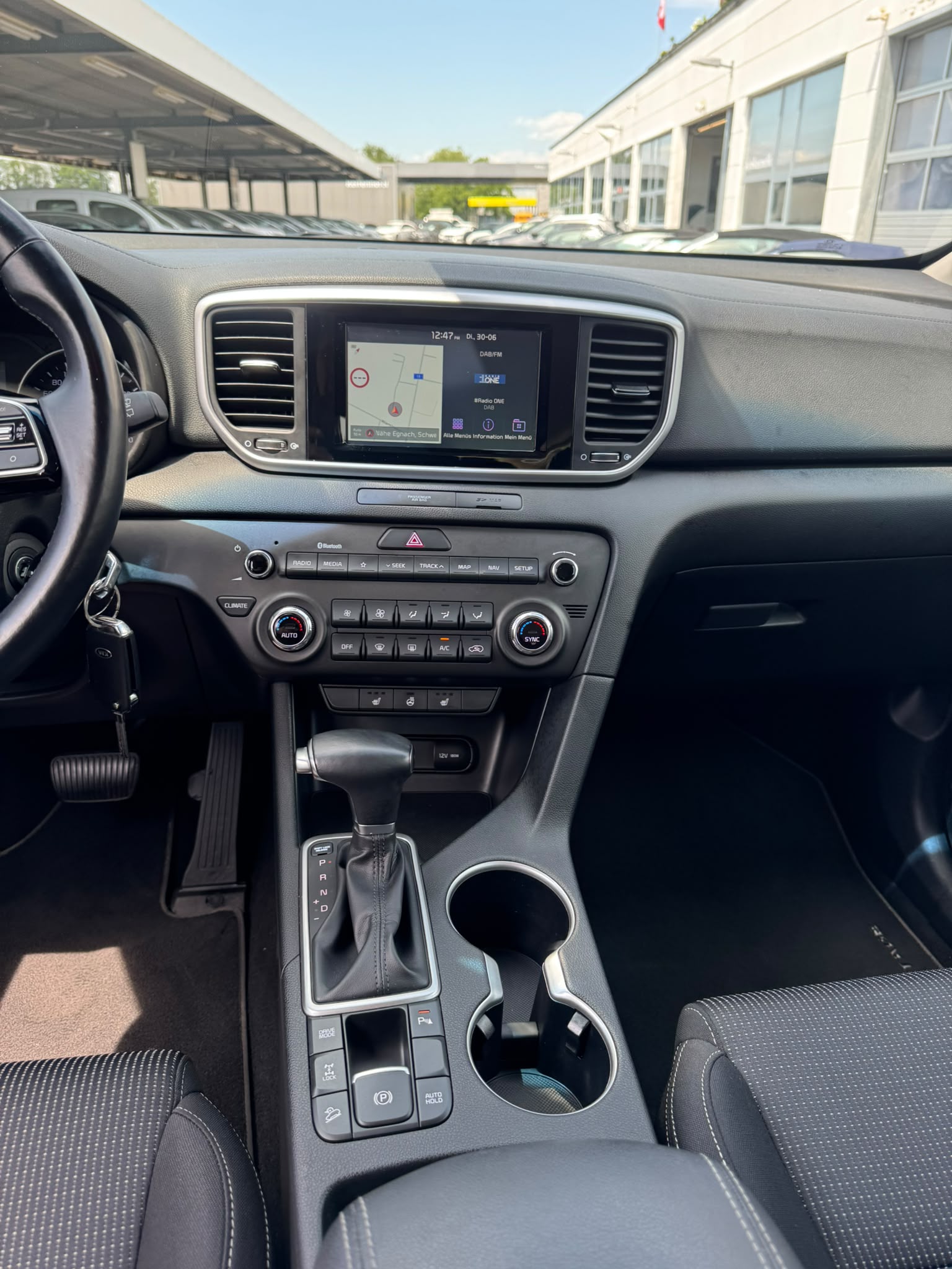 KIA Sportage 1.6 T-GDi 4WD Automat-image-12