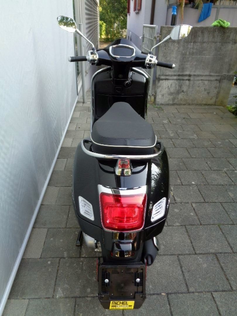 PIAGGIO VESPA GTS 125 E5 MY26-image-4