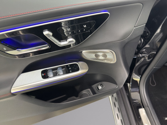 MERCEDES-BENZ GLC 53 AMG 4Matic+ 9G-Tro-image-9