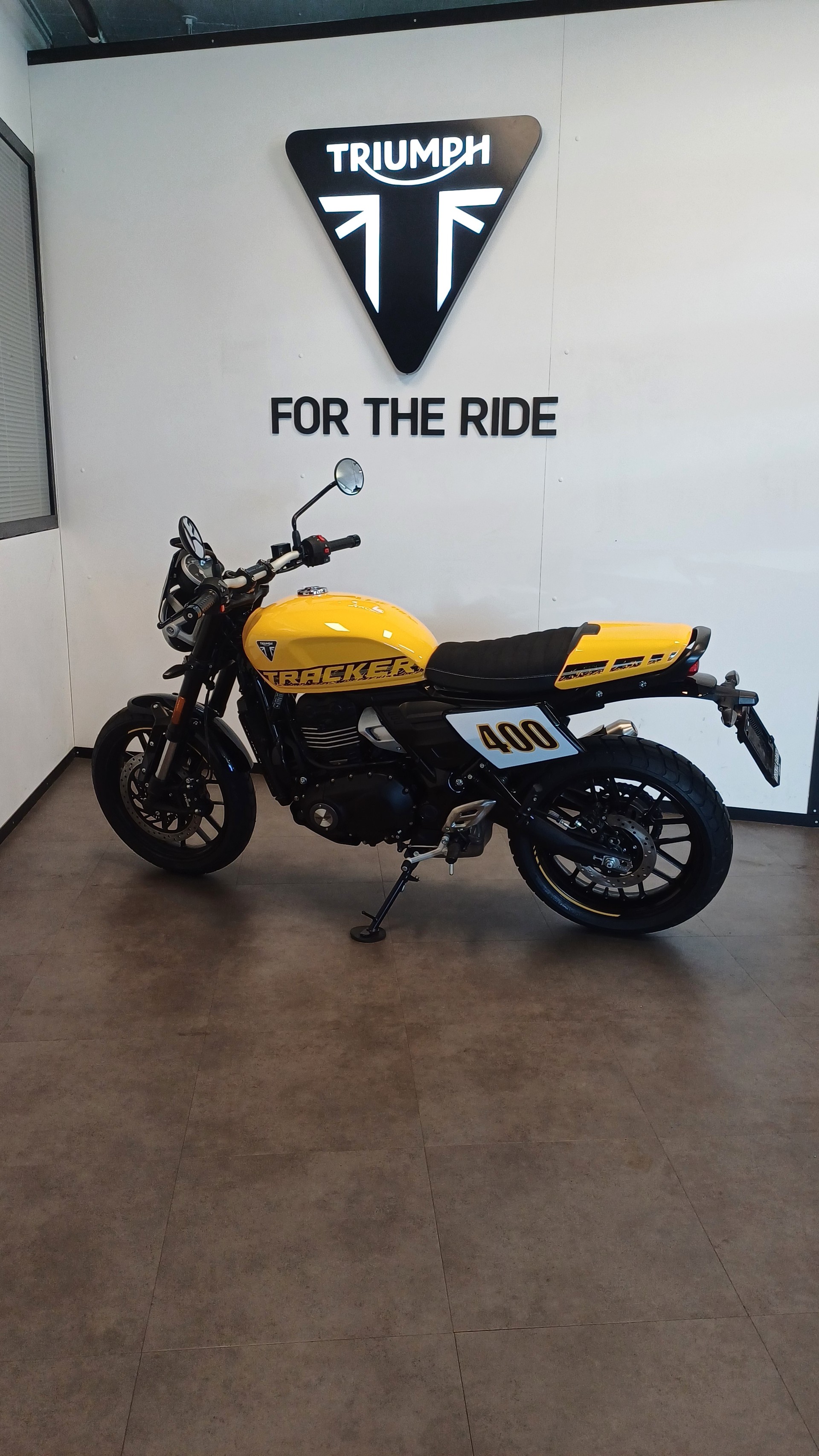 TRIUMPH Triumph Tracker 400-image-2