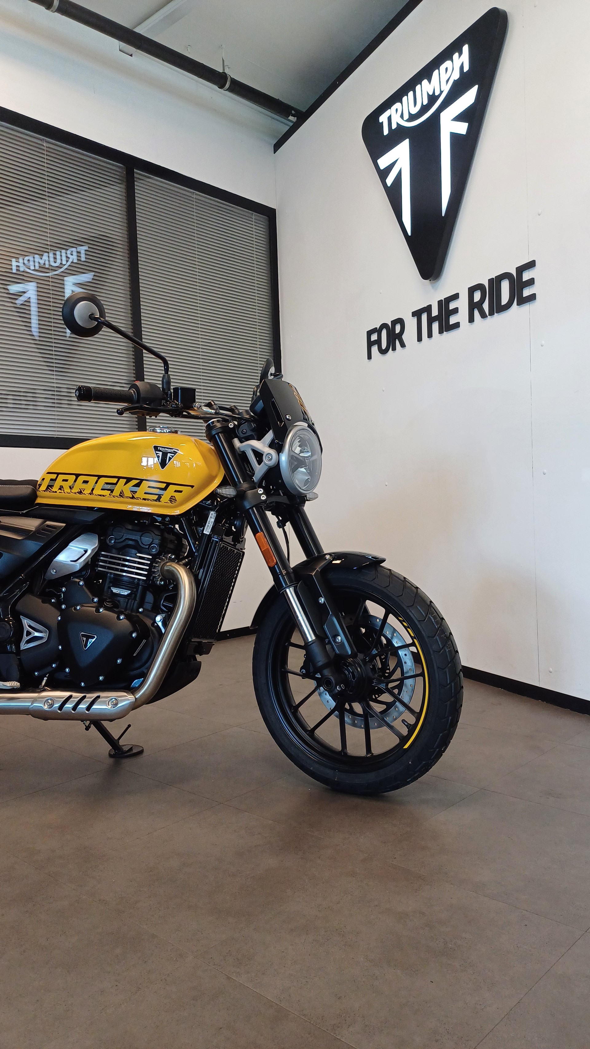 TRIUMPH Triumph Tracker 400-image-5