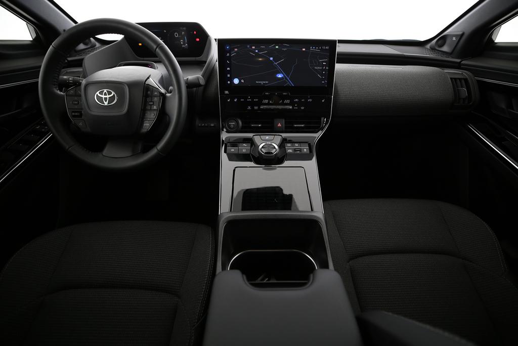 TOYOTA bZ4X Style AWD-image-4