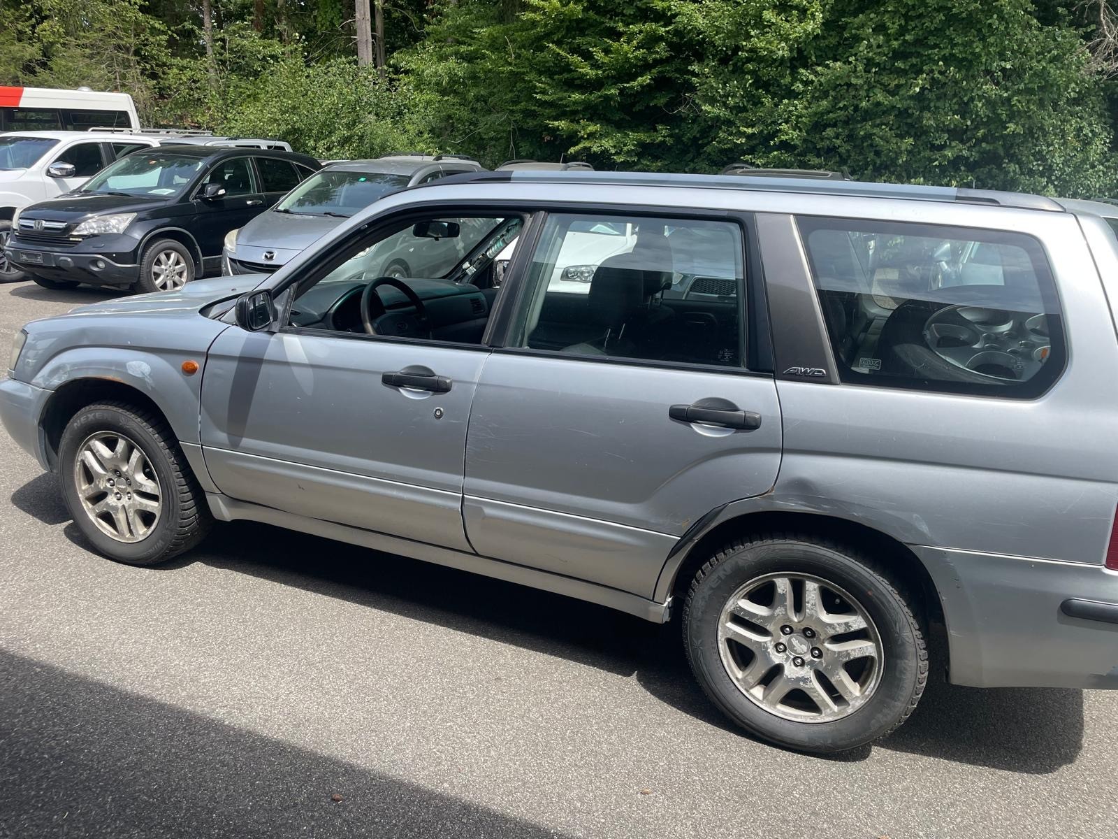 SUBARU Forester 2.0XT Automatic-image-11
