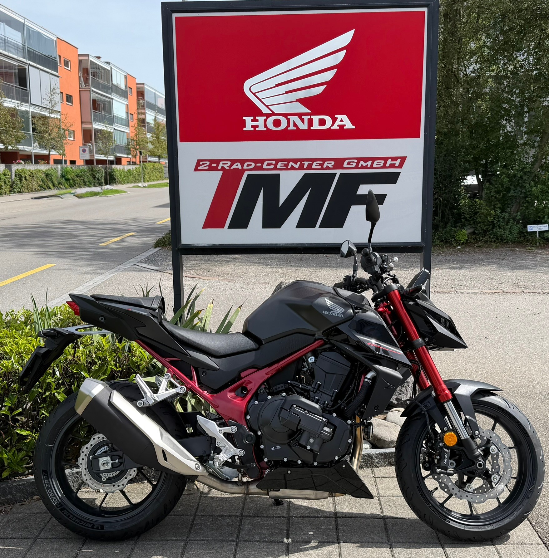HONDA E CLUTCH VERSION