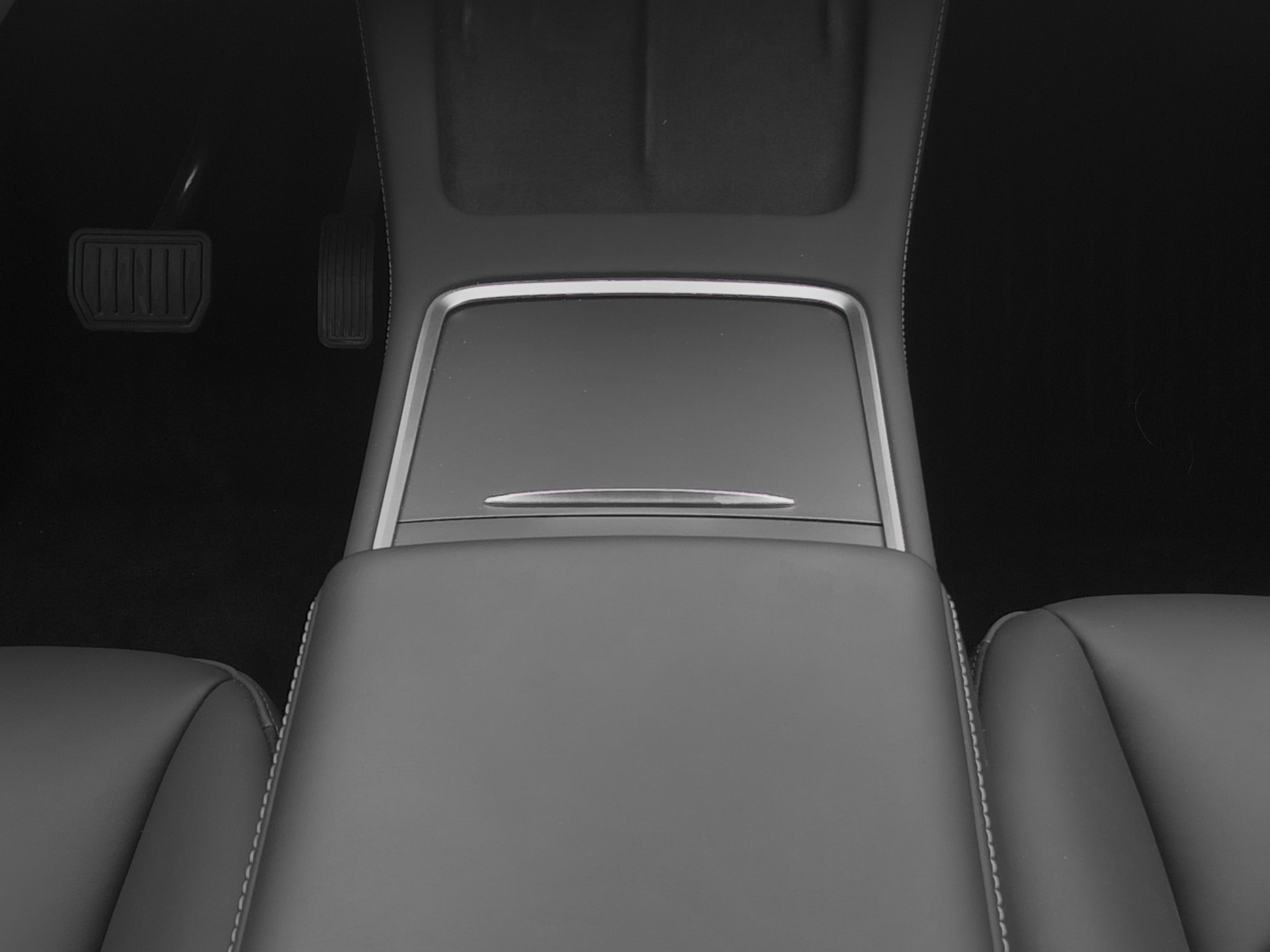TESLA Model Y RWD-image-8