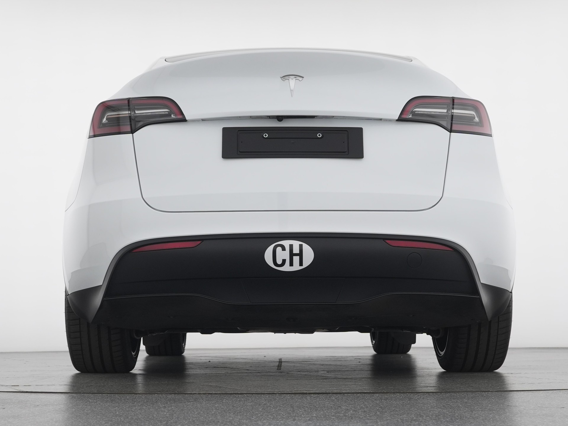TESLA Model Y RWD-image-4