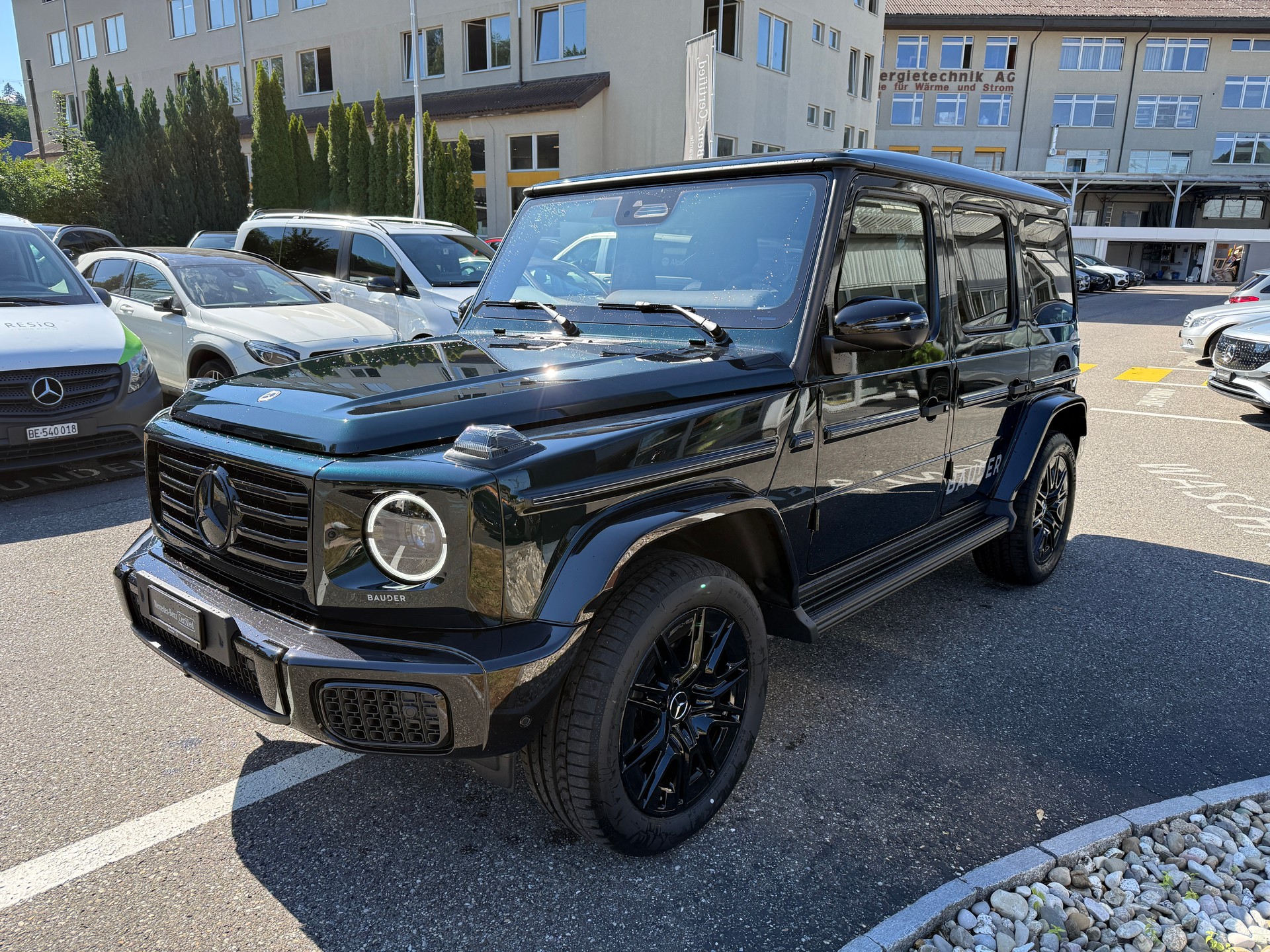 MERCEDES-BENZ G 450 d AMG Line-image-2