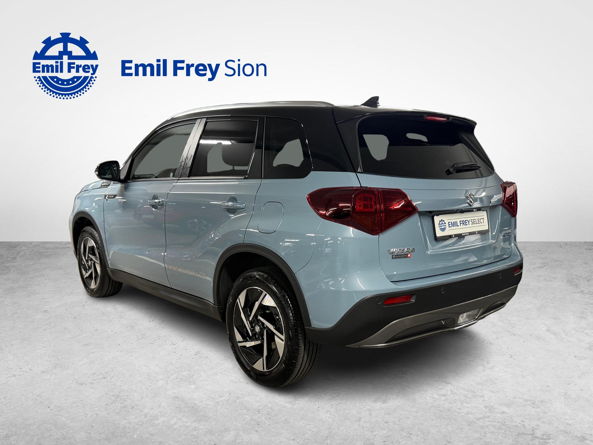 SUZUKI Vitara 1.4 T Sakura Top Hybrid 4x4-image-3