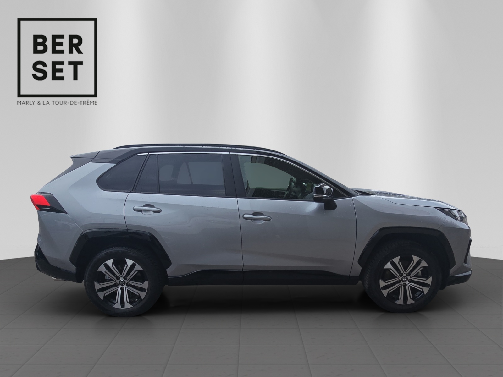 TOYOTA RAV4 2.5 HEV GR Sport-image-5
