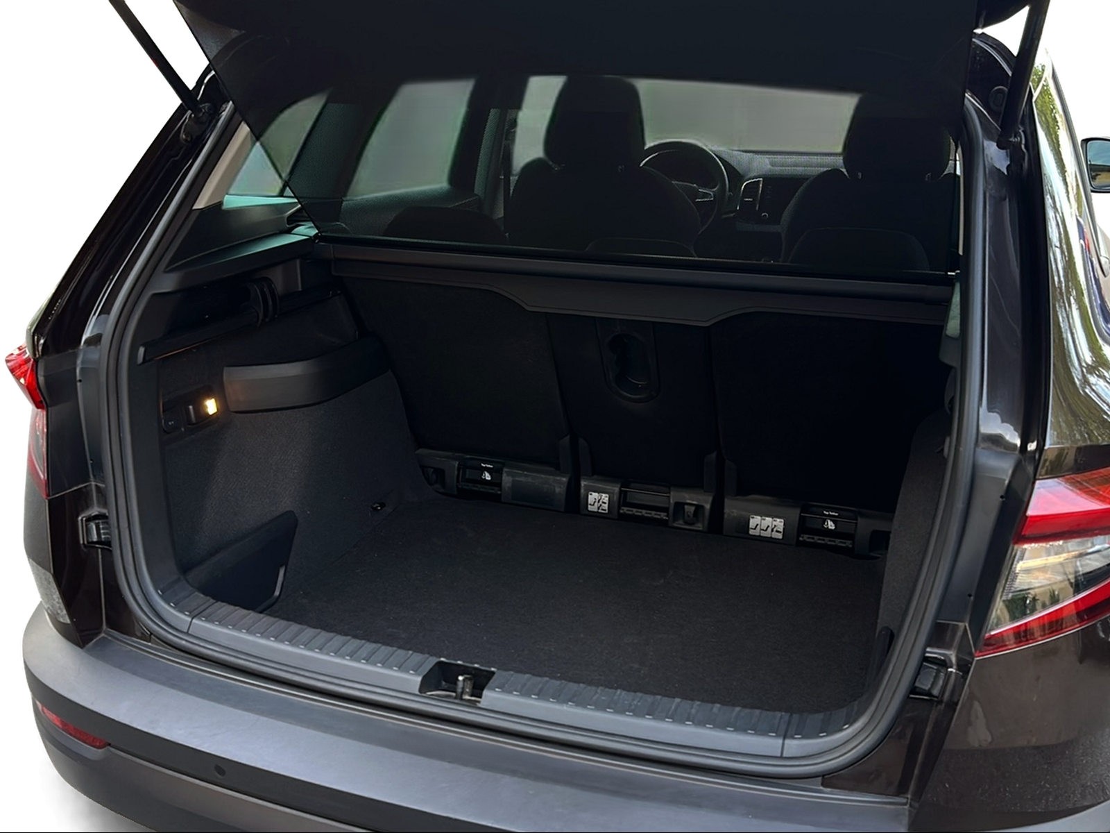 SKODA Karoq 1.5 TSI ACT Ambition DSG-image-7