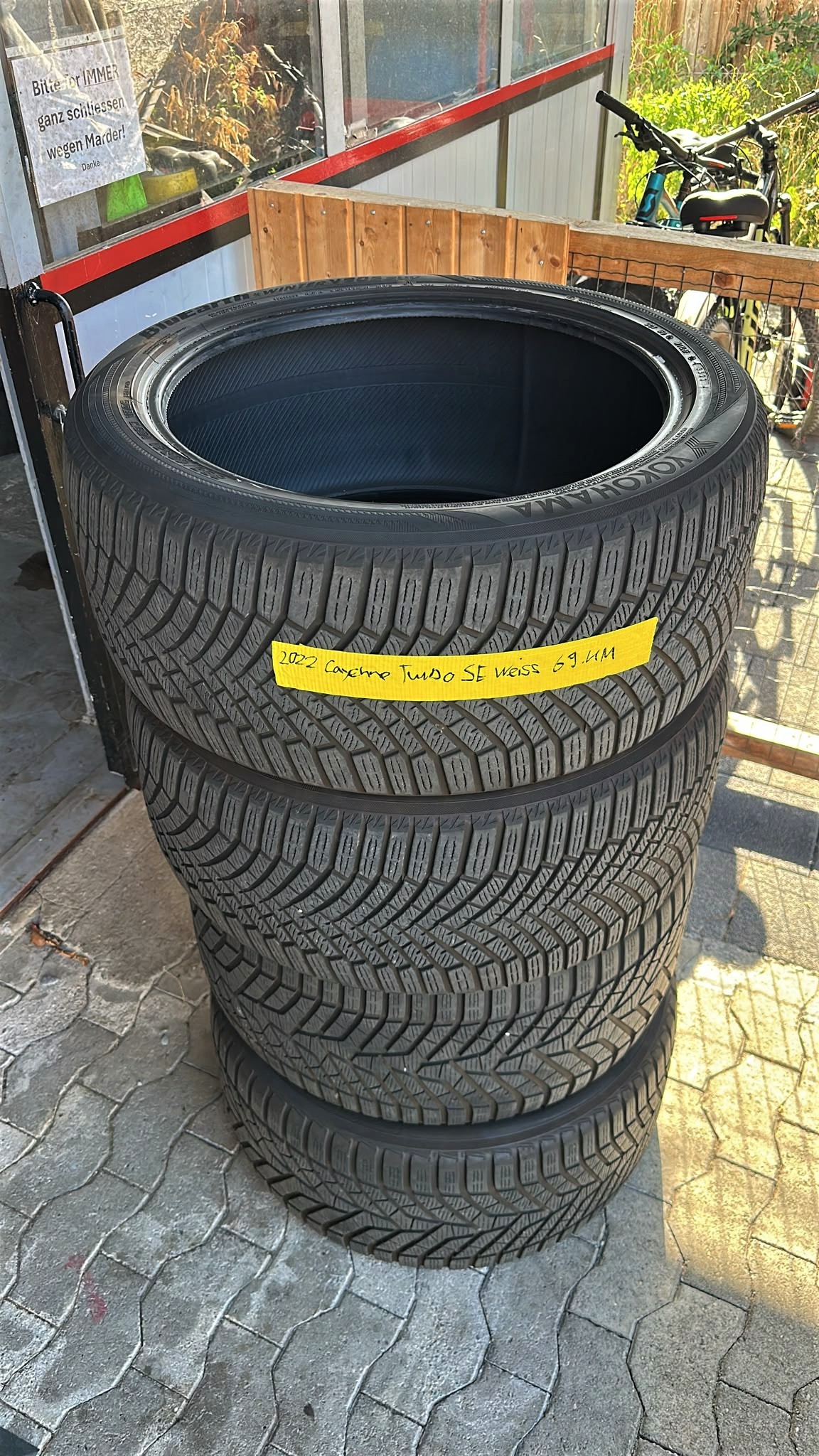 PORSCHE Cayenne Turbo S E-Hybrid (CH) + 3.0T AHK-image-35