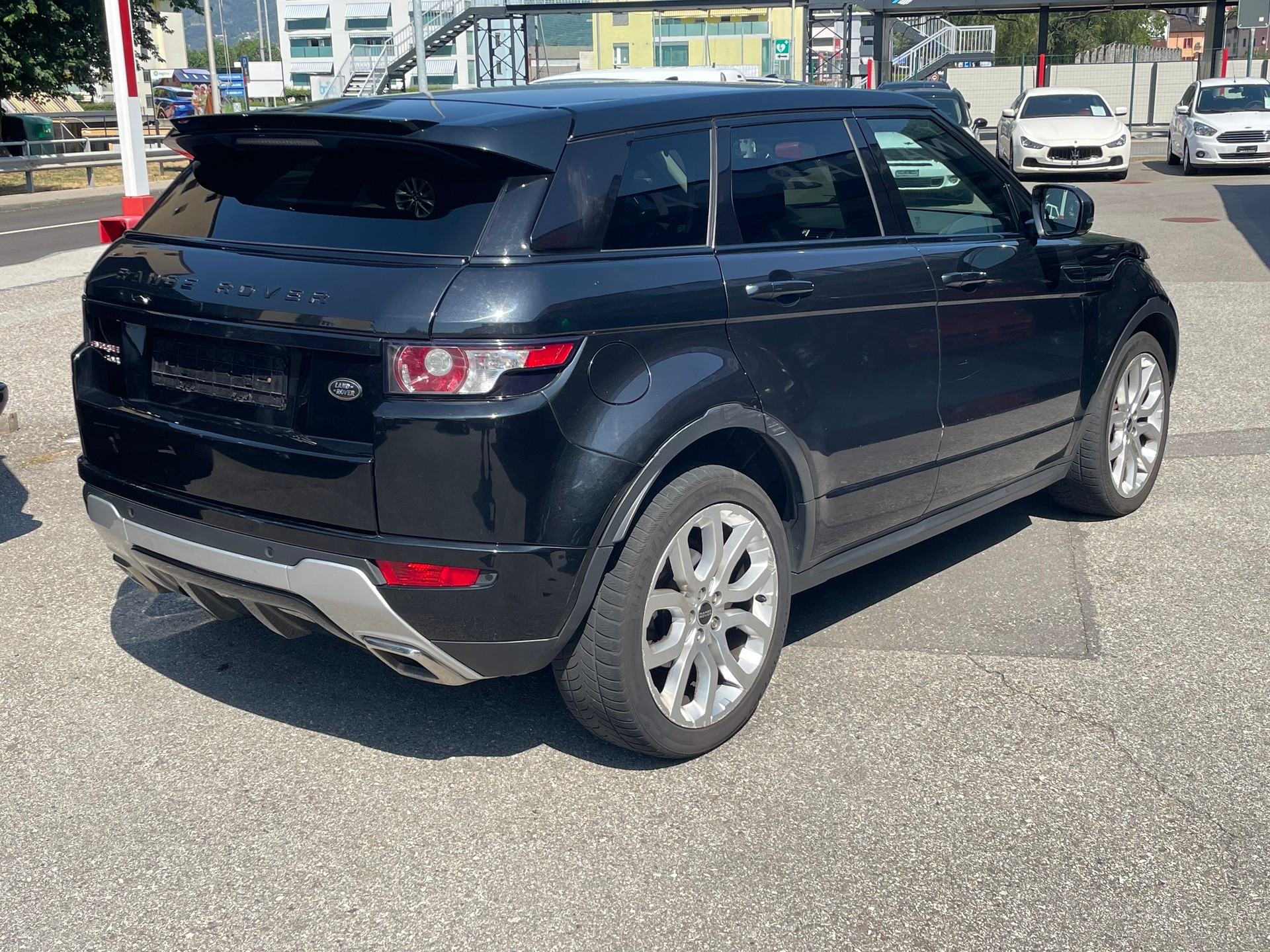 LAND ROVER Range Rover Evoque 2.2 SD4 Pure AT6-image-9
