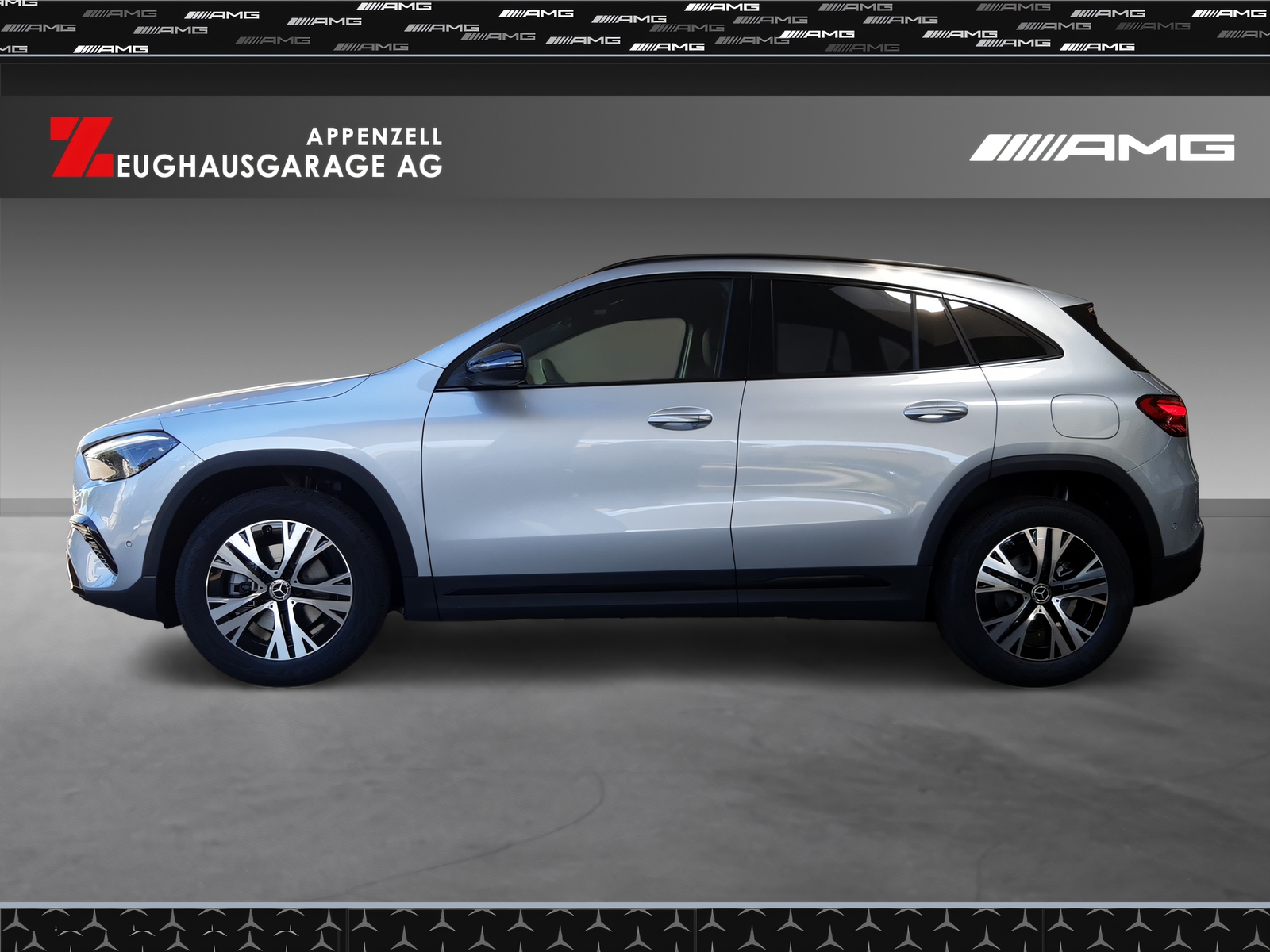 MERCEDES-BENZ GLA 200 Night-image-1