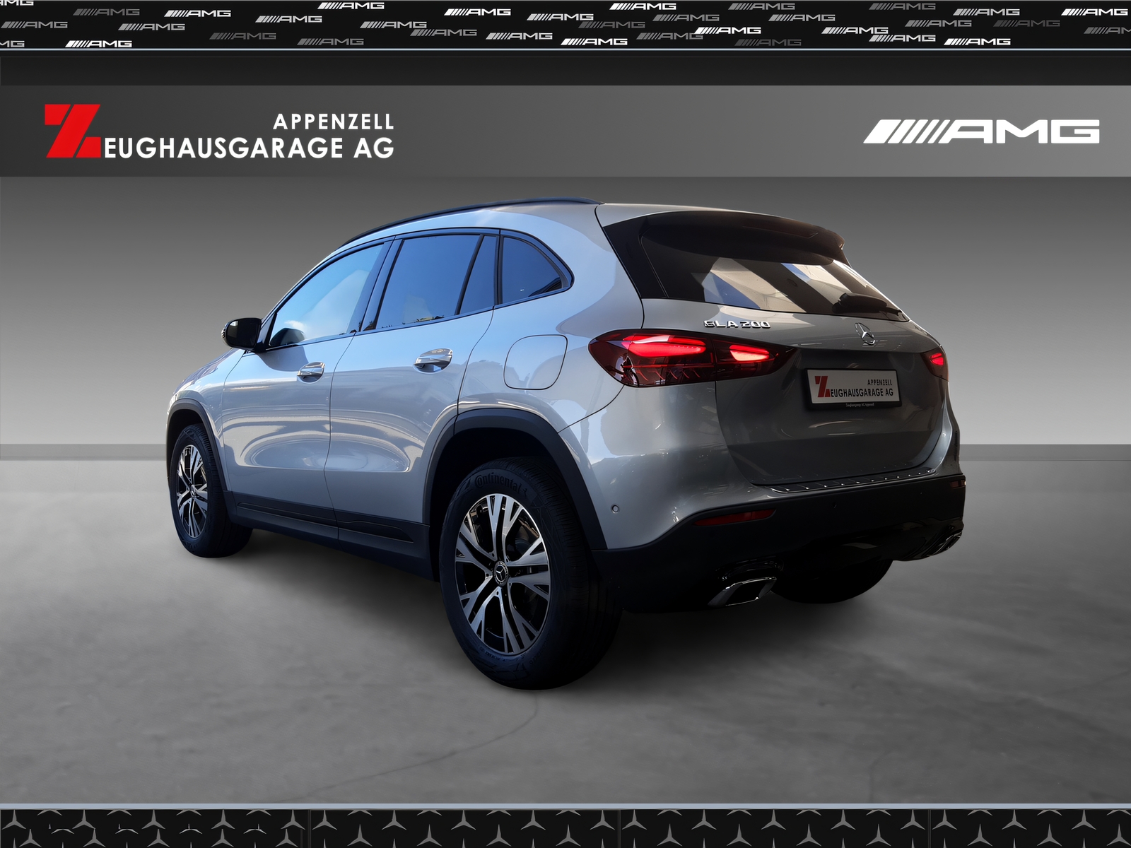 MERCEDES-BENZ GLA 200 Night-image-2