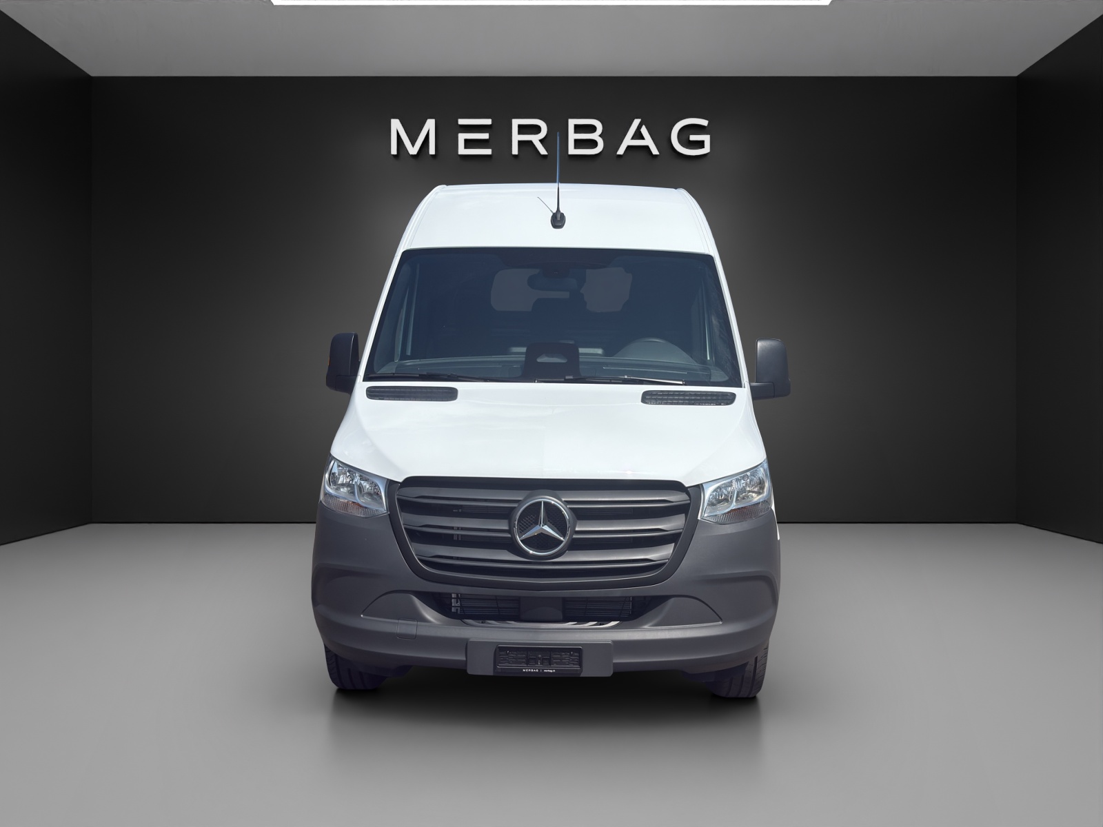 MERCEDES-BENZ Sprinter 317 CDI Standard 9G-TRONIC-image-1