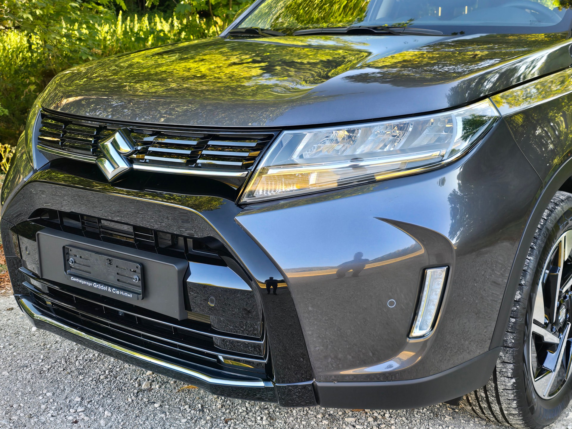 SUZUKI Vitara 1.5 Hybrid Piz Sulai Top 4x4-image-15