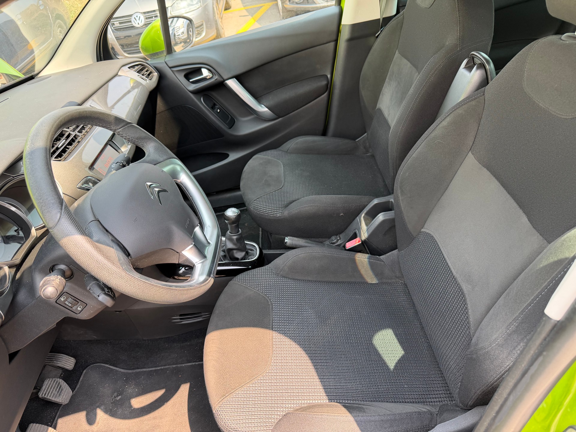 CITROEN C3 1.4i 16V Exclusive-image-7