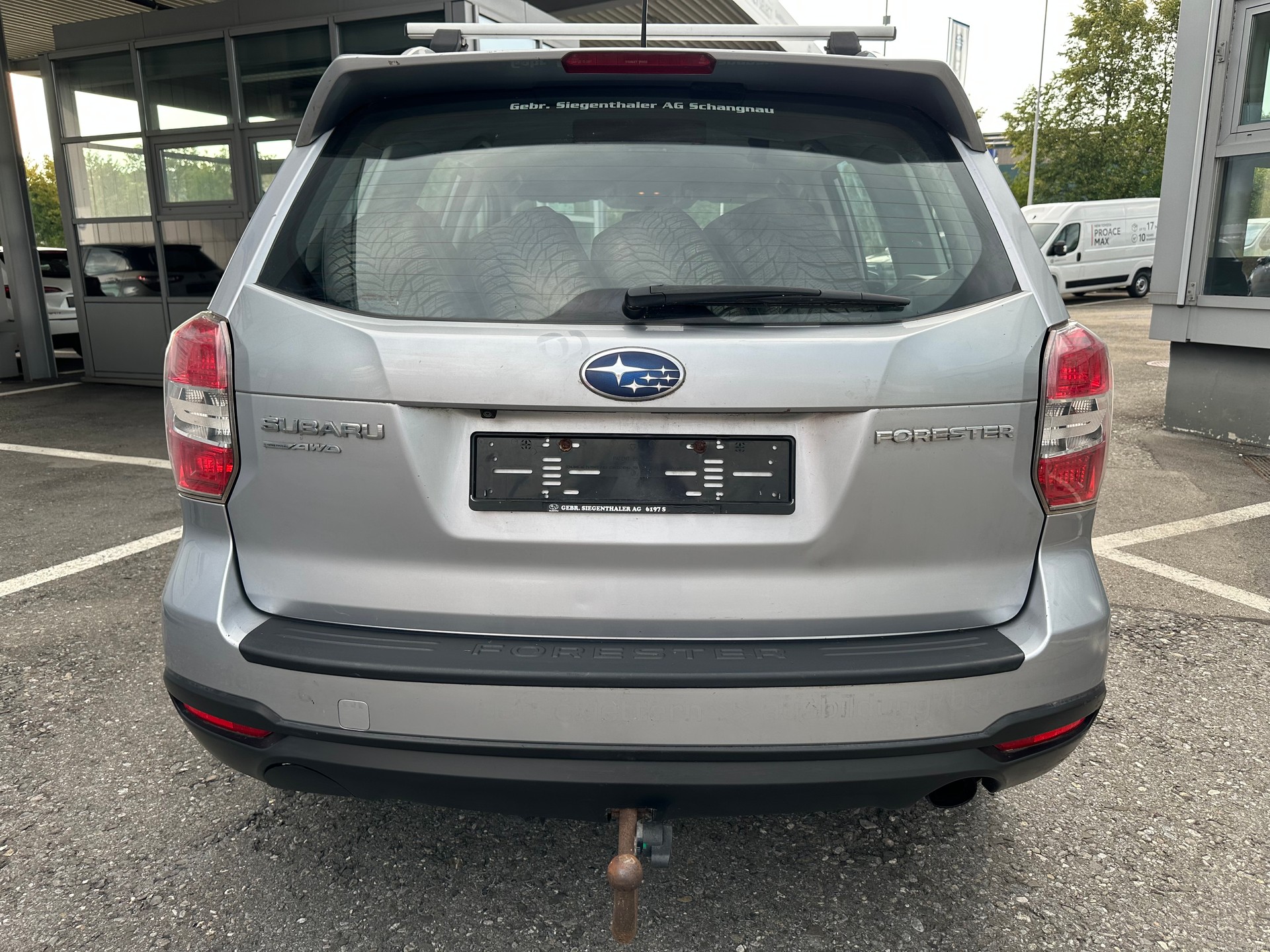 SUBARU Forester 2.0i Advantage Lineartronic-image-6