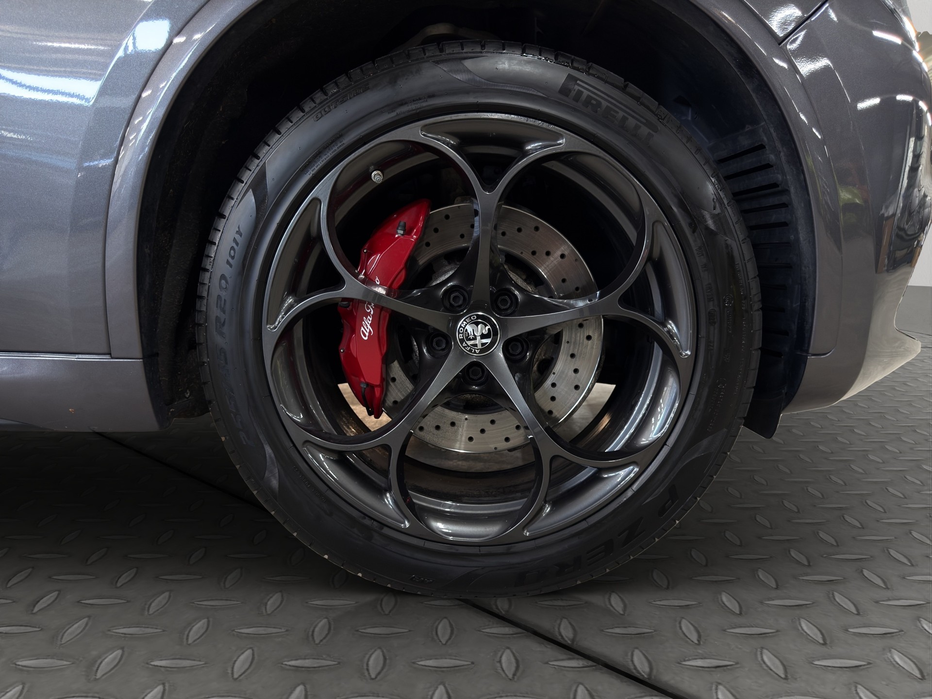 ALFA ROMEO Stelvio 2.9 V6 Quadrifoglio Q4 Automatic-image-8