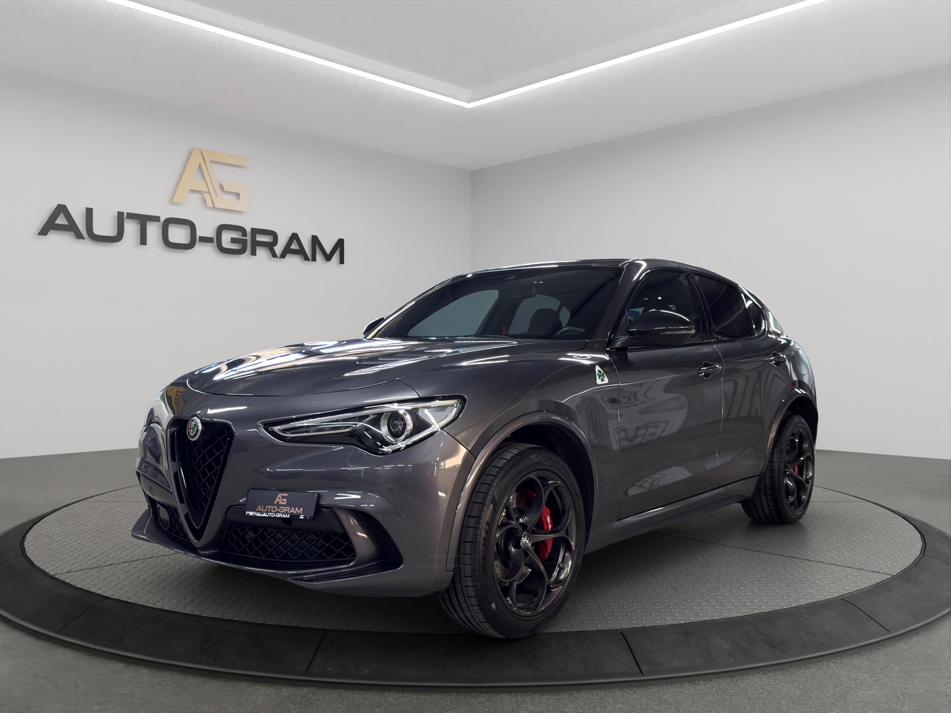 ALFA ROMEO Stelvio 2.9 V6 Quadrifoglio Q4 Automatic-image-0