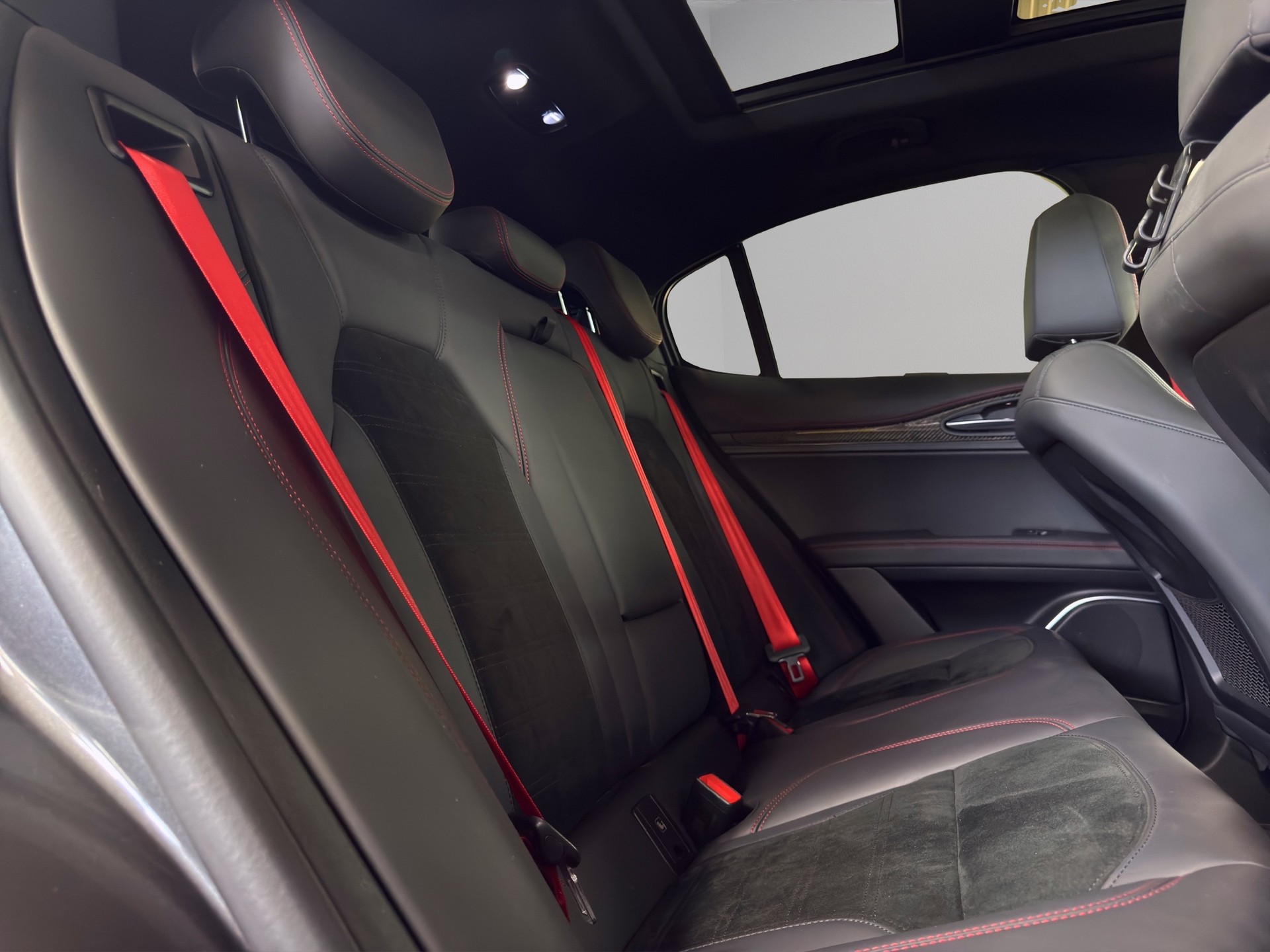 ALFA ROMEO Stelvio 2.9 V6 Quadrifoglio Q4 Automatic-image-29