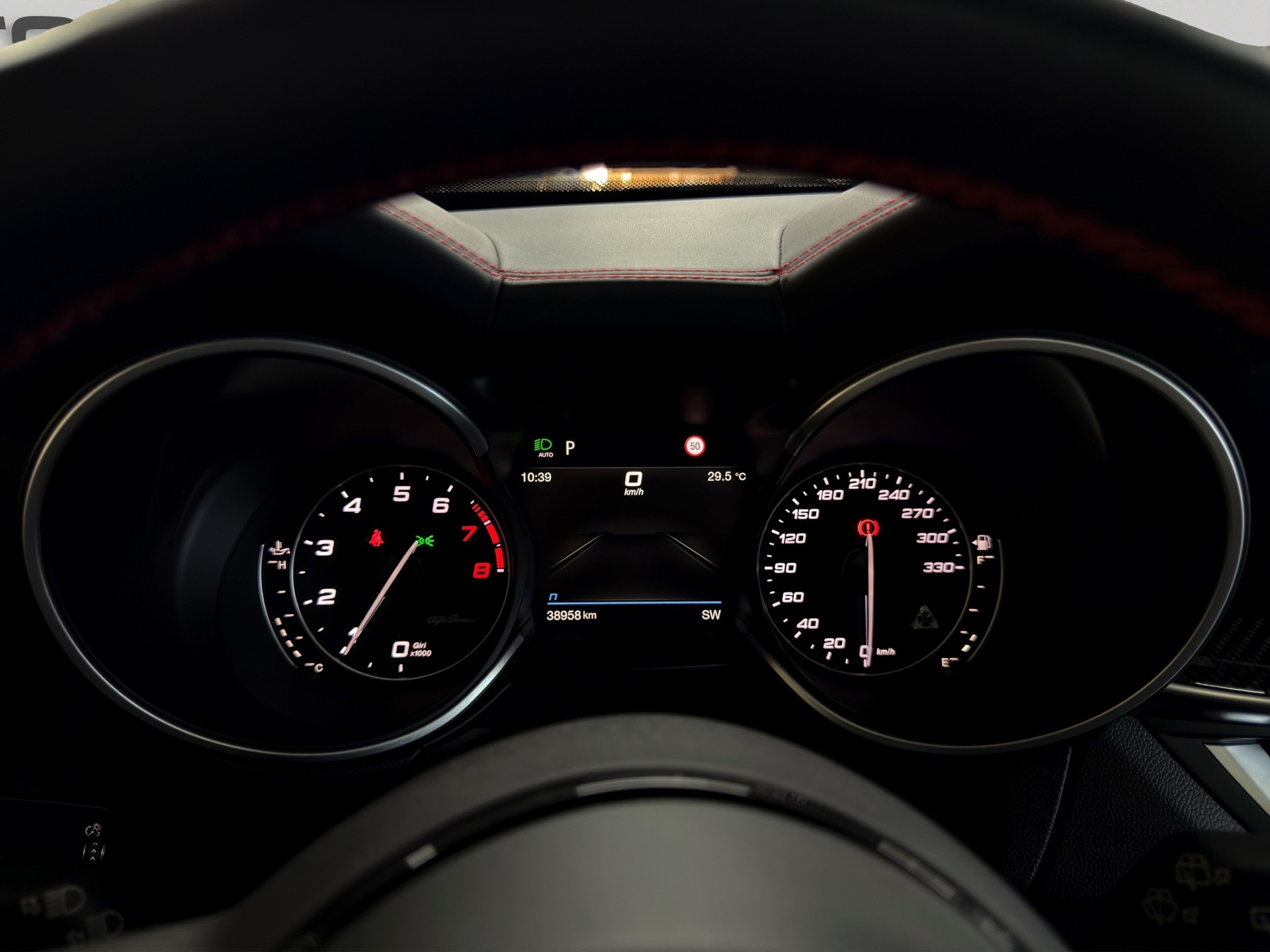 ALFA ROMEO Stelvio 2.9 V6 Quadrifoglio Q4 Automatic-image-16