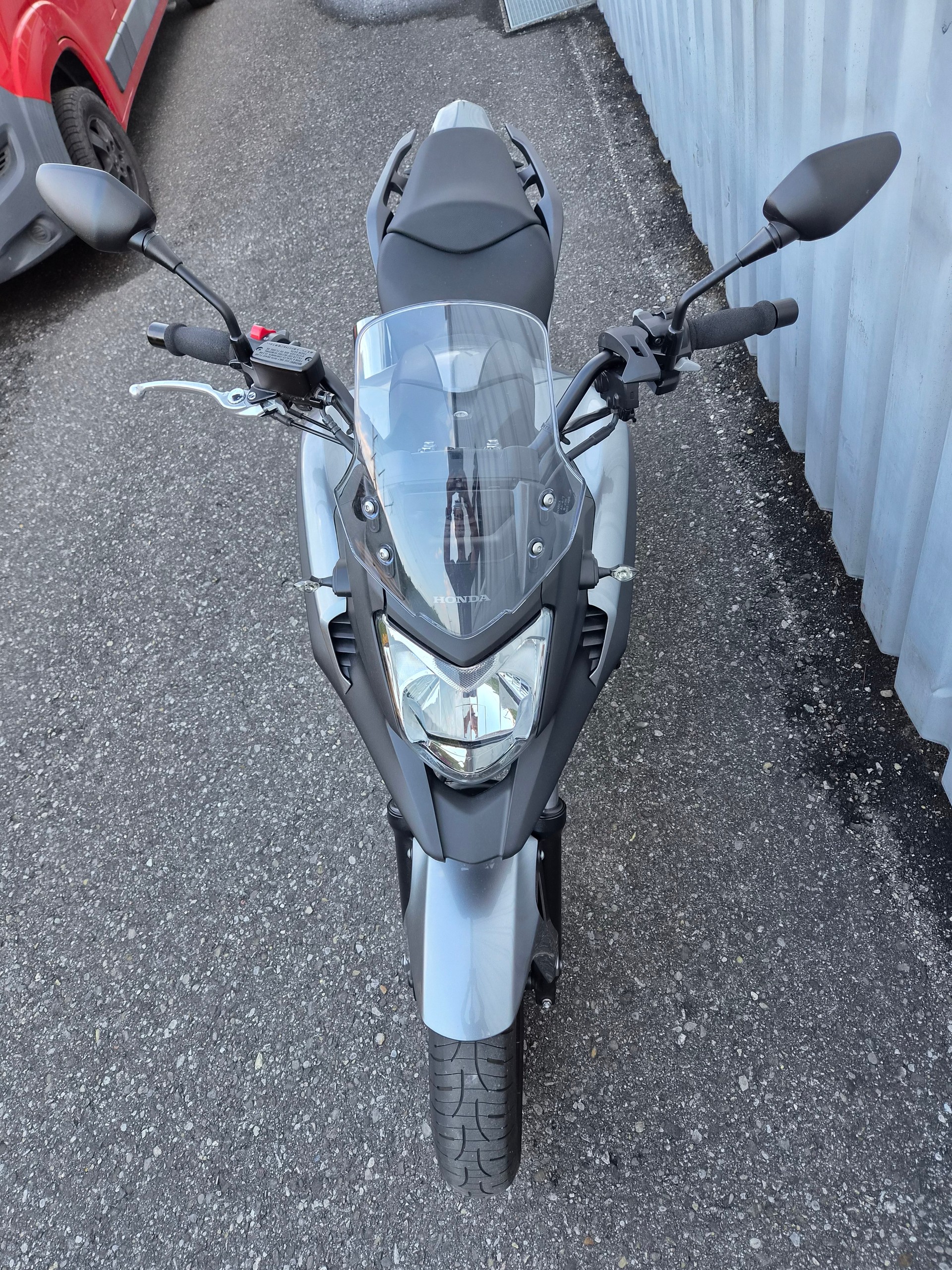 HONDA NC 750 X DTC ABS KUNDENAUFTRAG-showroom-element-3