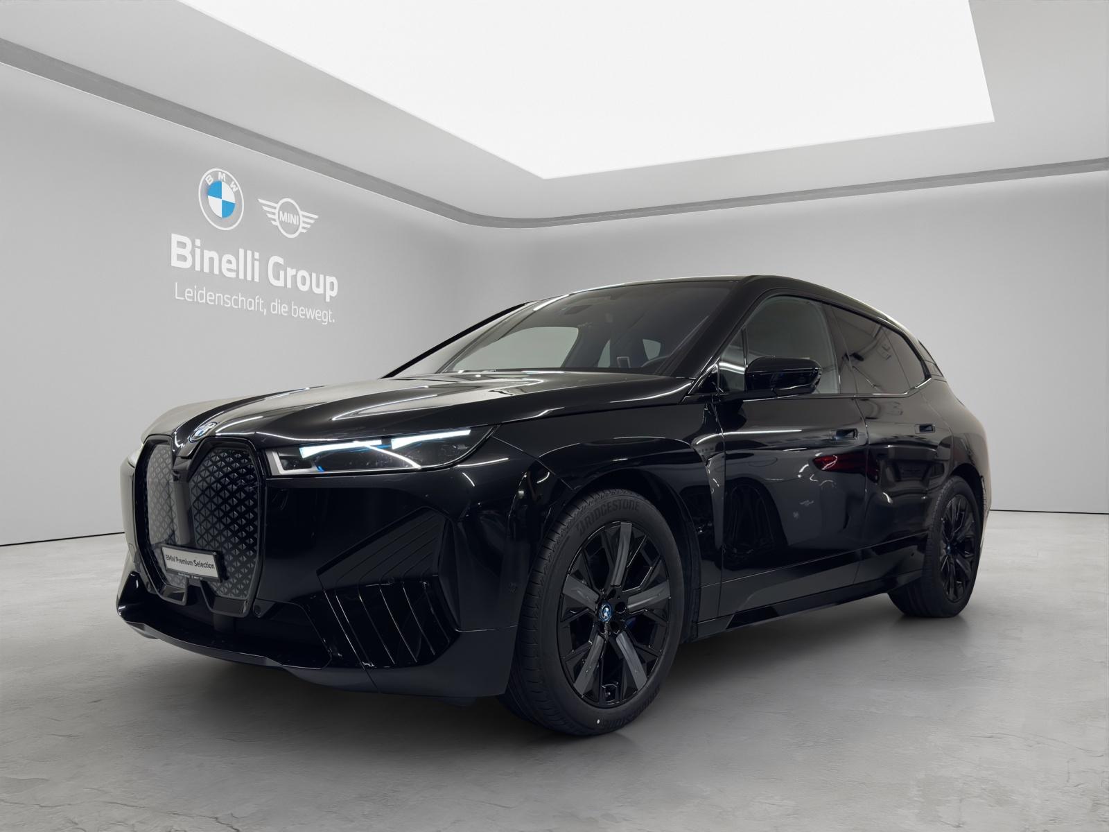 BMW iX xDrive50-image-0