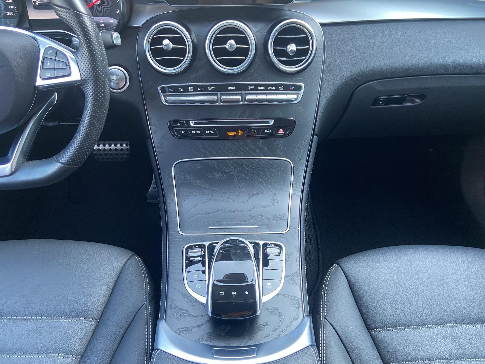 MERCEDES-BENZ GLC 250 AMG Line 4m Coupé-image-13
