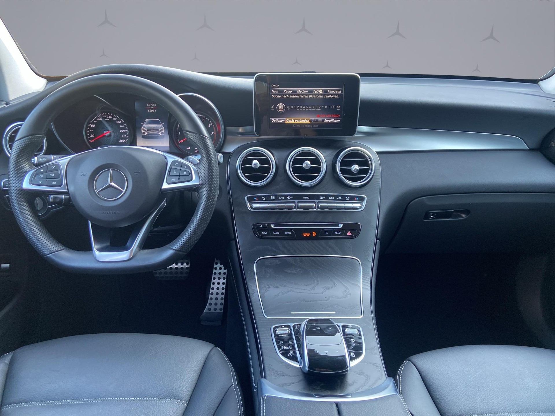 MERCEDES-BENZ GLC 250 AMG Line 4m Coupé-image-12