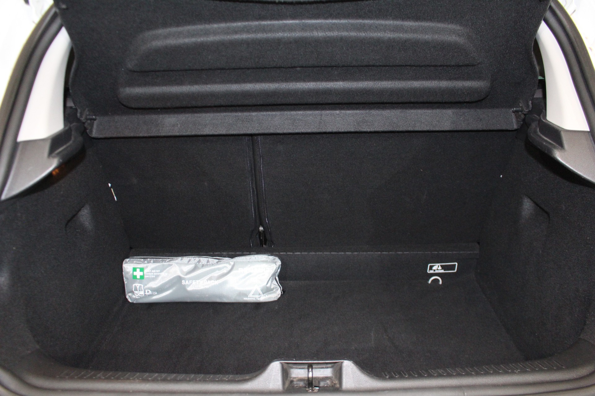RENAULT Clio 1.2 TCe 120 Swiss Edition S/S-image-8