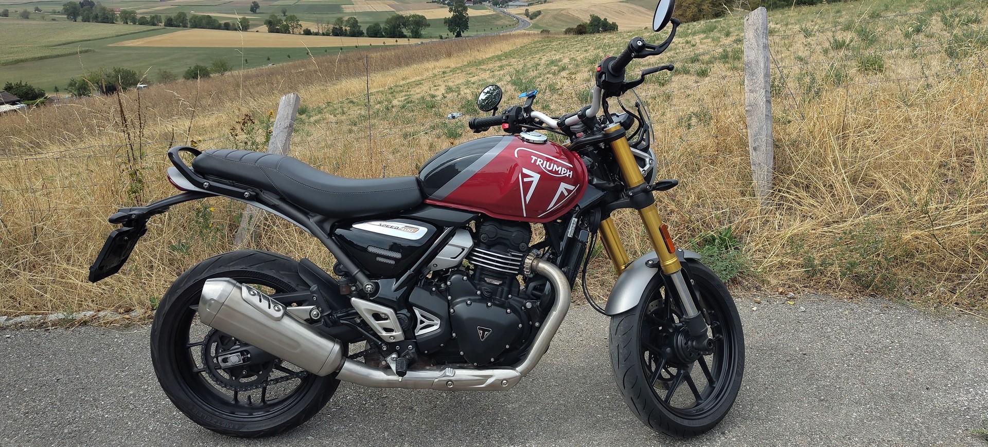 TRIUMPH Speed 400 ABS