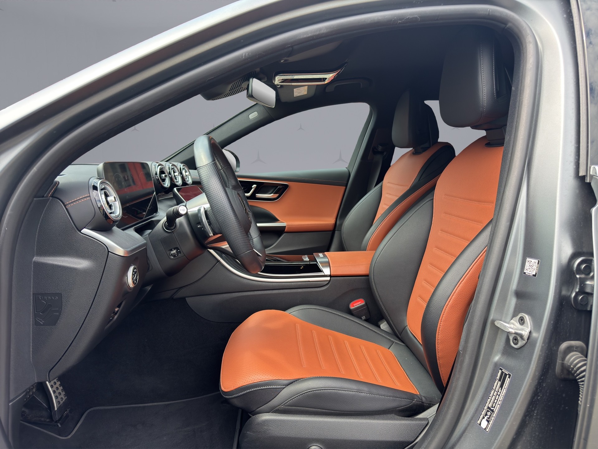 MERCEDES-BENZ C 300 e AMG Line Kombi-image-10