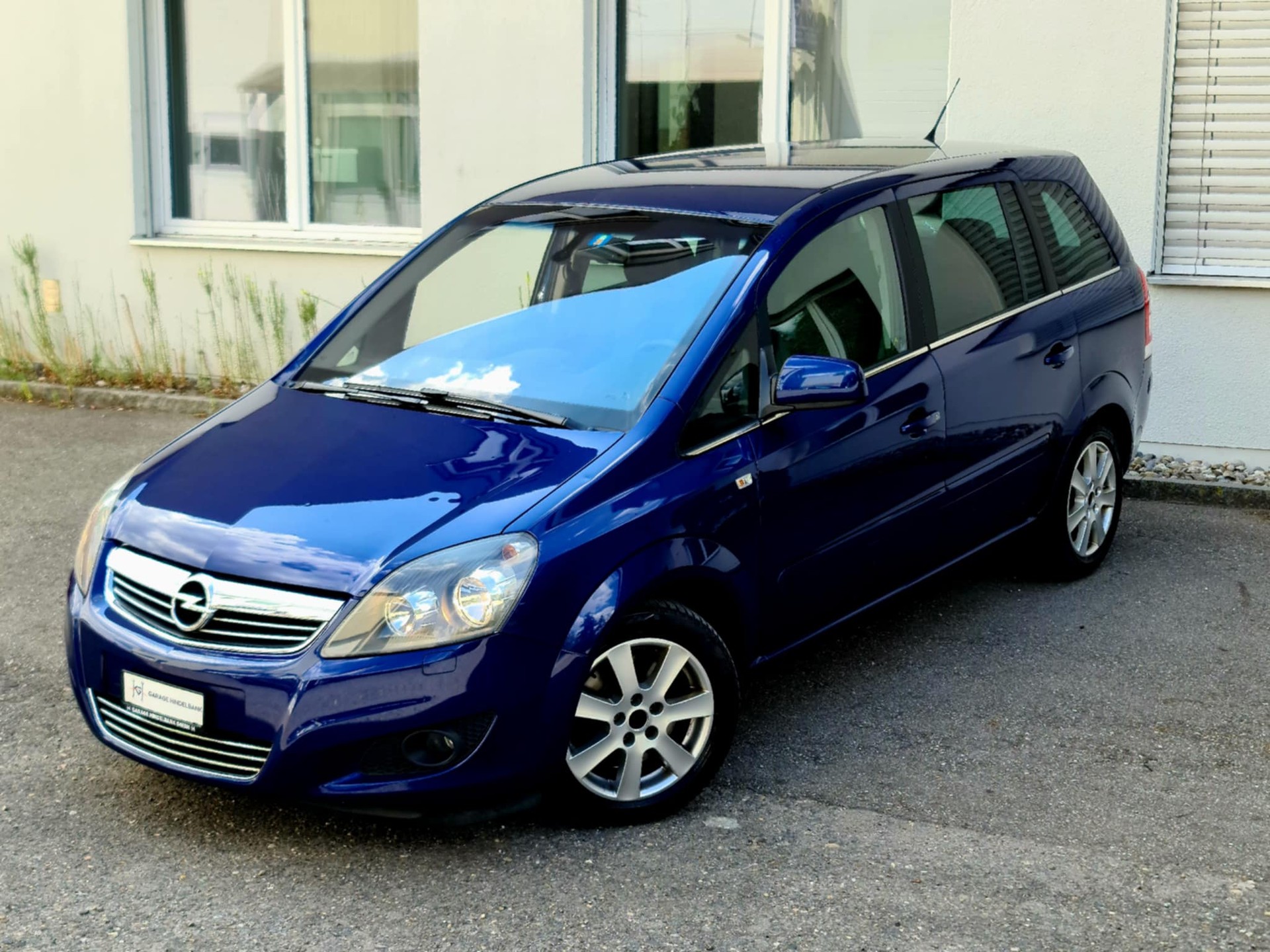 OPEL Zafira 2.0i 16V T Sport-image-0
