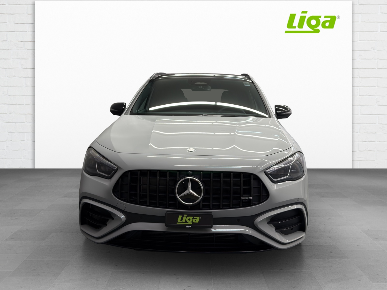 MERCEDES-BENZ AMG GLA 45 S 4Matic+-image-2