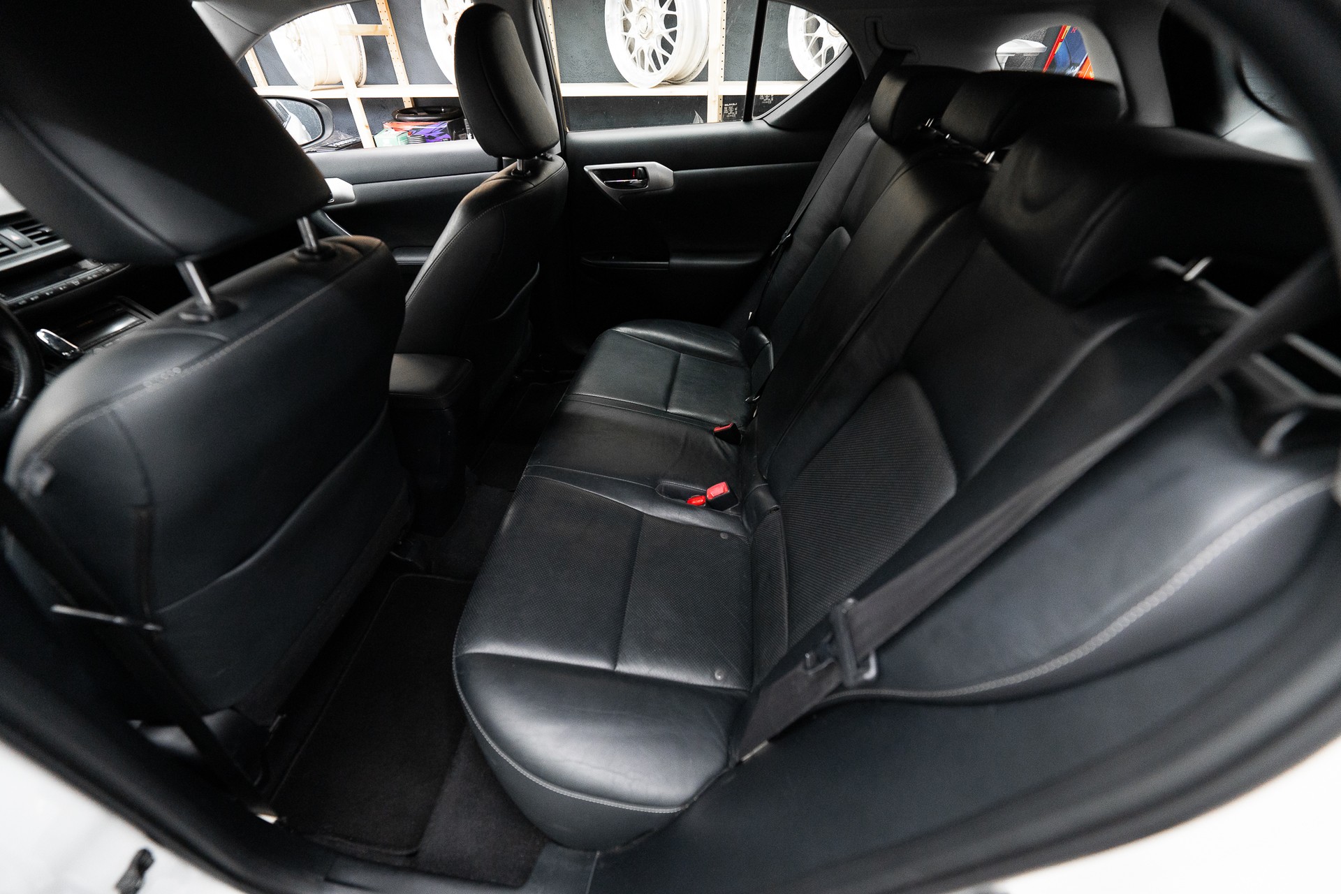 LEXUS CT 200h 1.8 excellence CVT-image-12