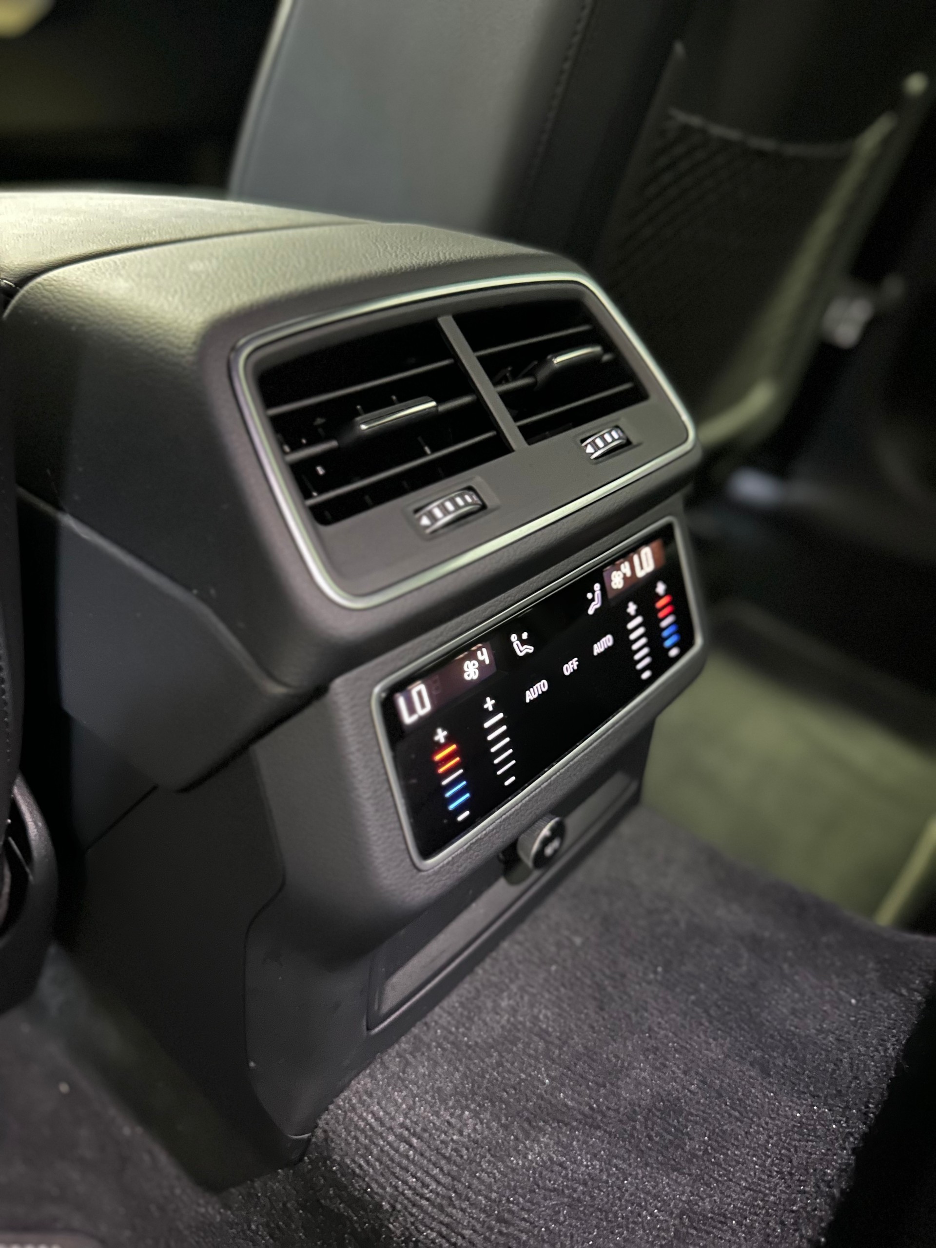 AUDI S6 Limousine 3.0 TDI quattro tiptronic-image-14