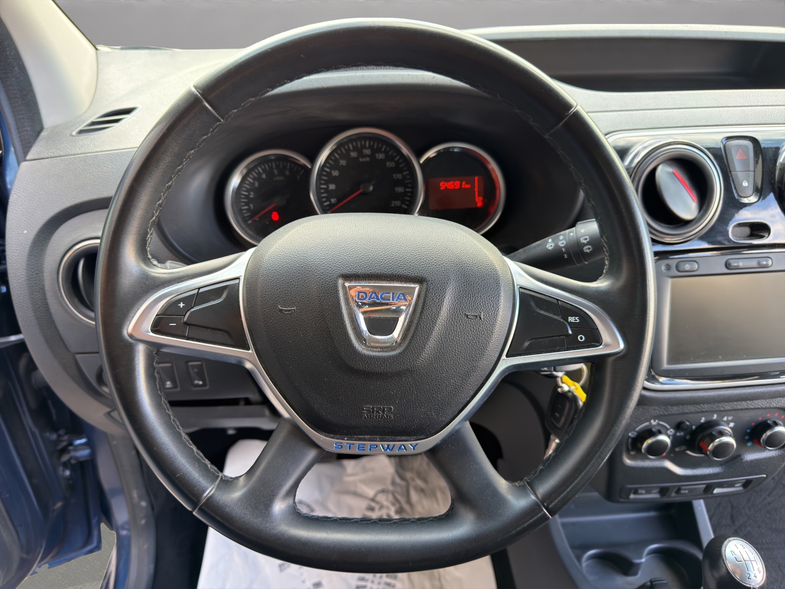 DACIA Dokker TCE 130 16V Stepway-image-9