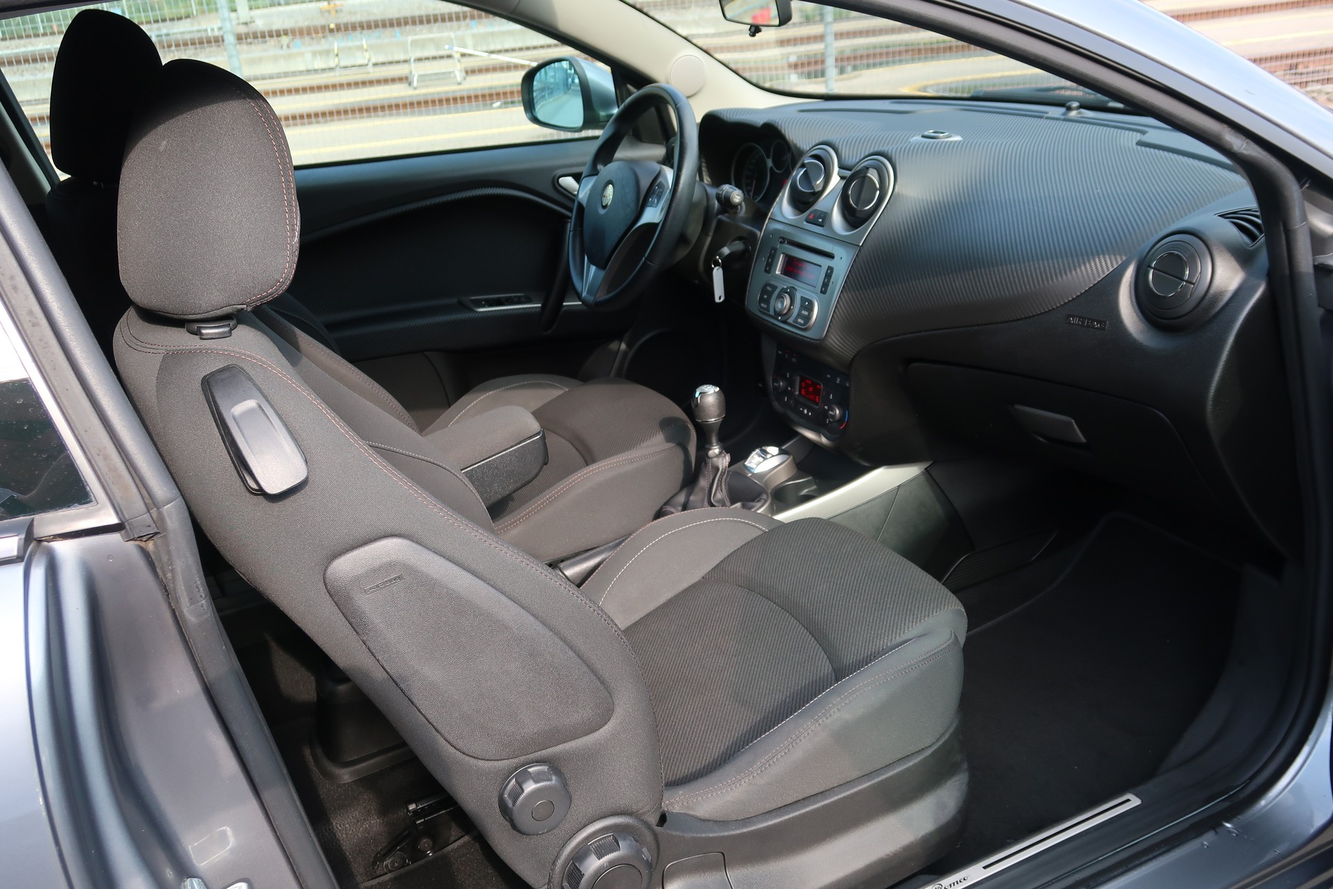 ALFA ROMEO MiTo 1.4 TB Distinctive-image-17